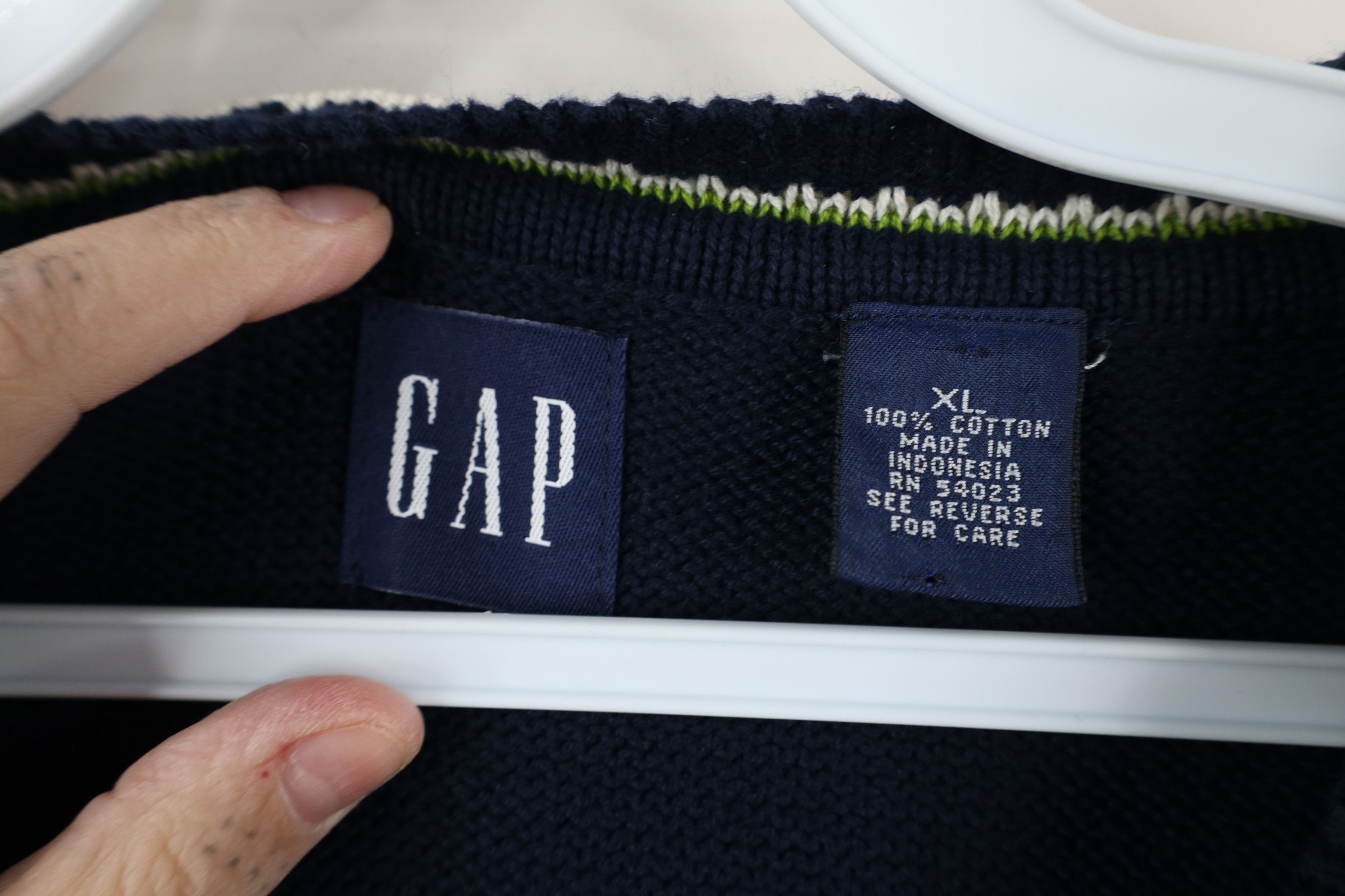 Gap × Vintage Vintage 90s Gap Blank Cotton Knit V-Neck Sweater Vest Blue Size US XL / EU 56 / 4 - 4 Thumbnail