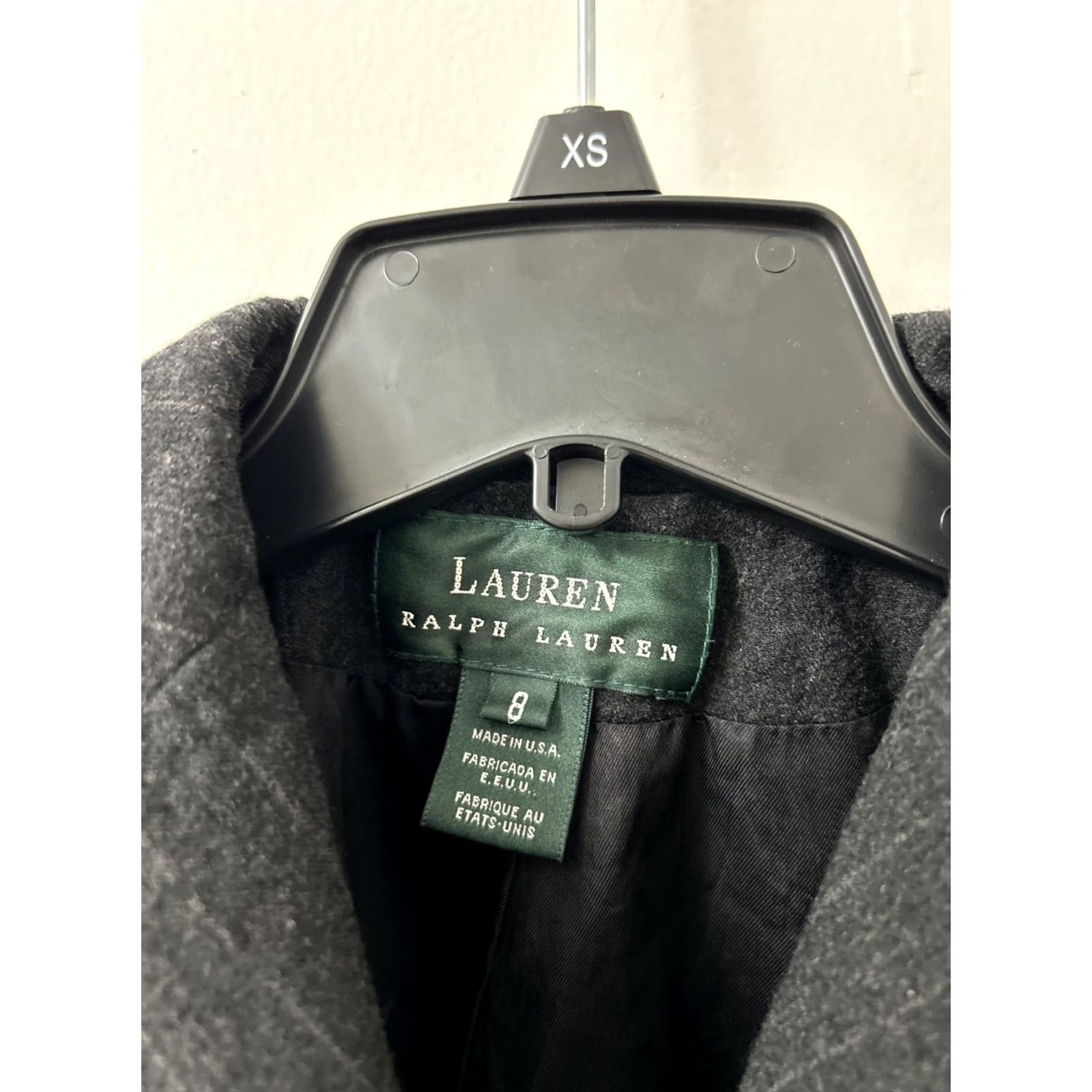 Ralph Lauren VINTAGE Lauren Ralph Lauren Blazer Womens 8 Black Worsted Wool Pinstripe Single-Breasted Three-Button Sleeve Tailored Business Casual Winter Fall Size M / US 6-8 / IT 42-44 - 4 Thumbnail