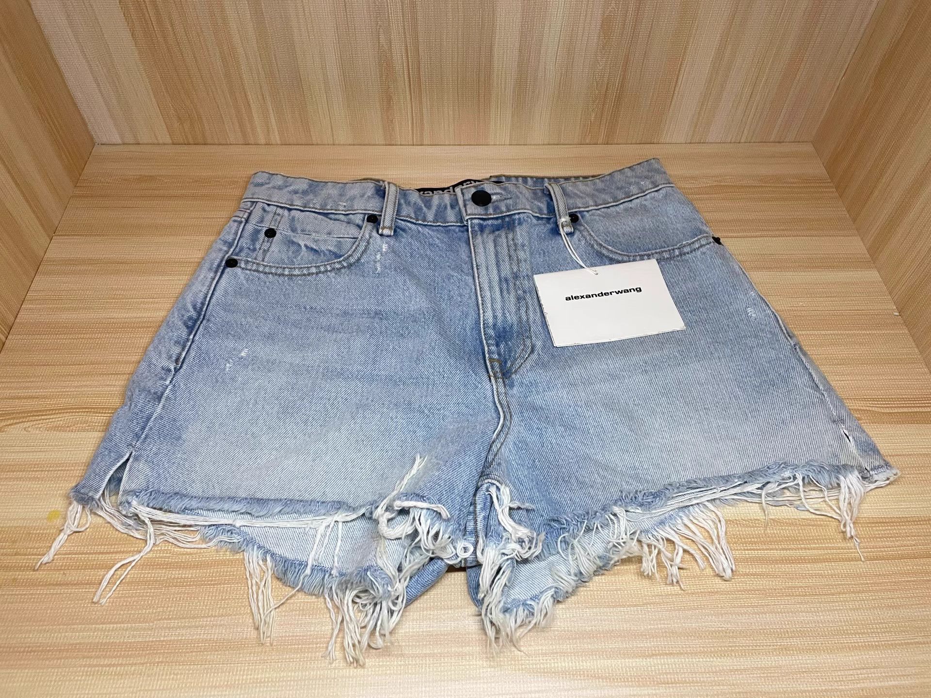 Alexander Wang Alexander Wang Frayed Hem Denim Shorts K6 Size 27" / US 4 / IT 40 - 1 Thumbnail
