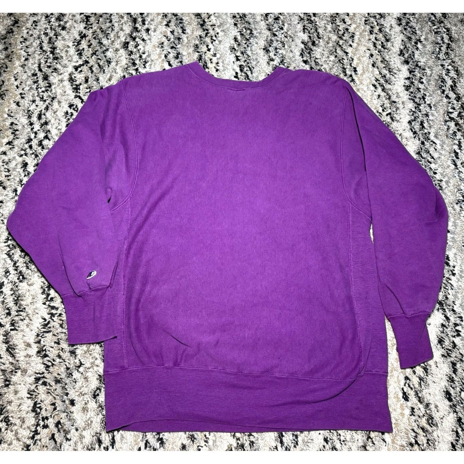 Champion VINTAGE Champion Reverse Weave Crewneck Sweatshirt XL Purple Spellout USA Mens Size US XL / EU 56 / 4 - 4 Thumbnail