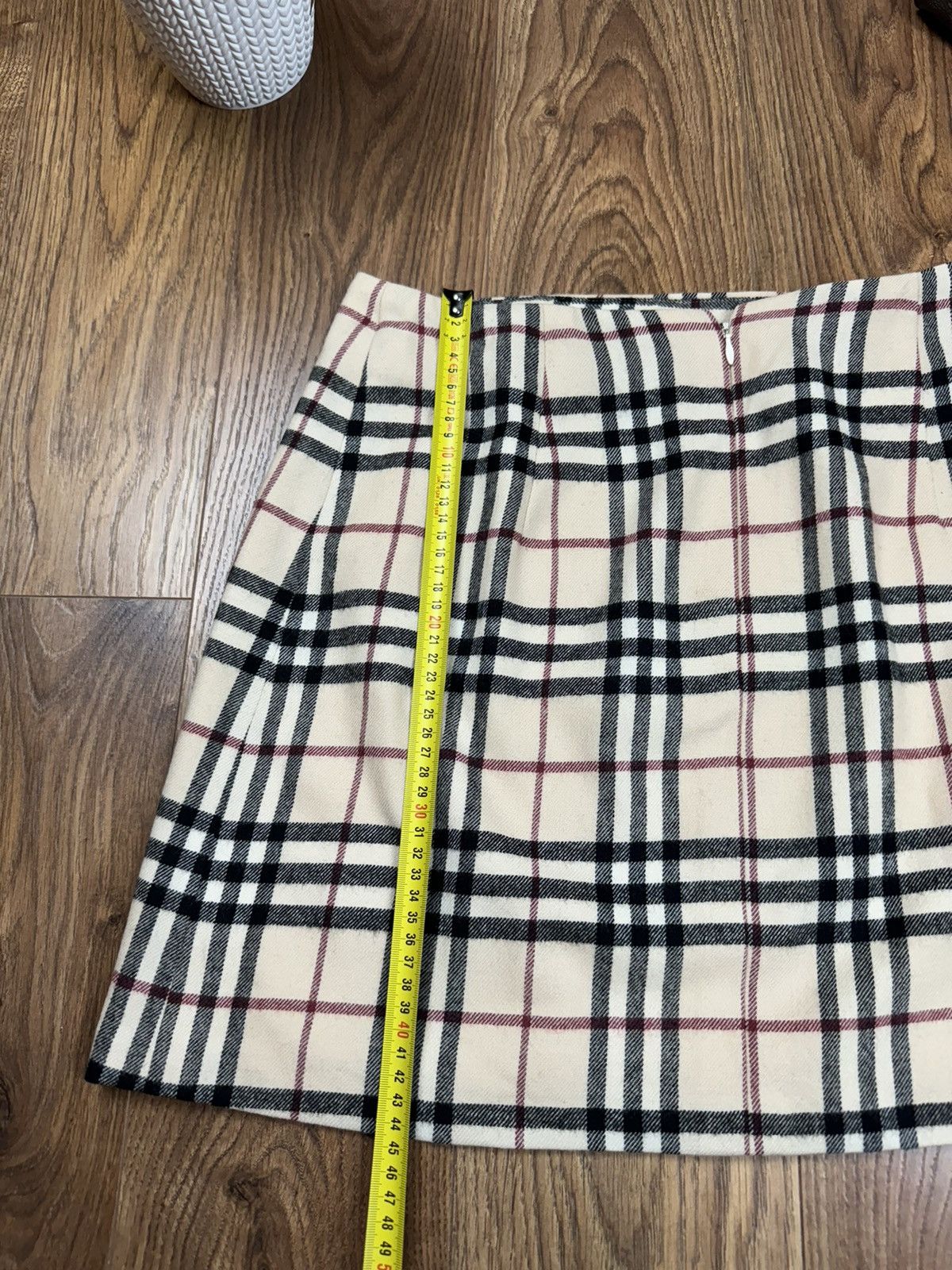 Burberry Vintage wool skirt Burberry Nova Check 90s original Size 30" / US 8 / IT 44 - 4 Thumbnail