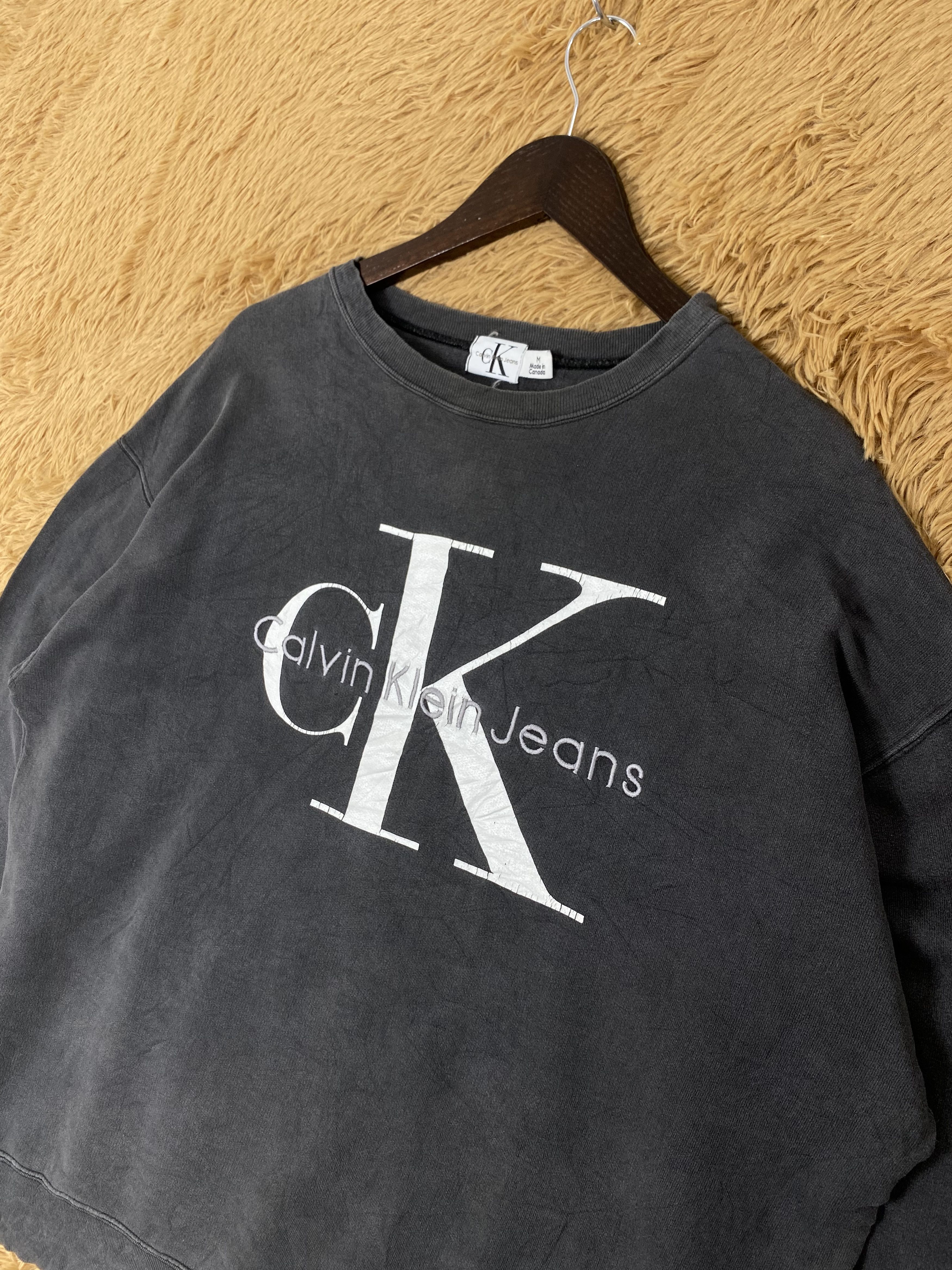 Calvin Klein Vintage Calvin Klein Big Logo Sweatshirts PS0112 Size US M / EU 48-50 / 2 - 2 Thumbnail