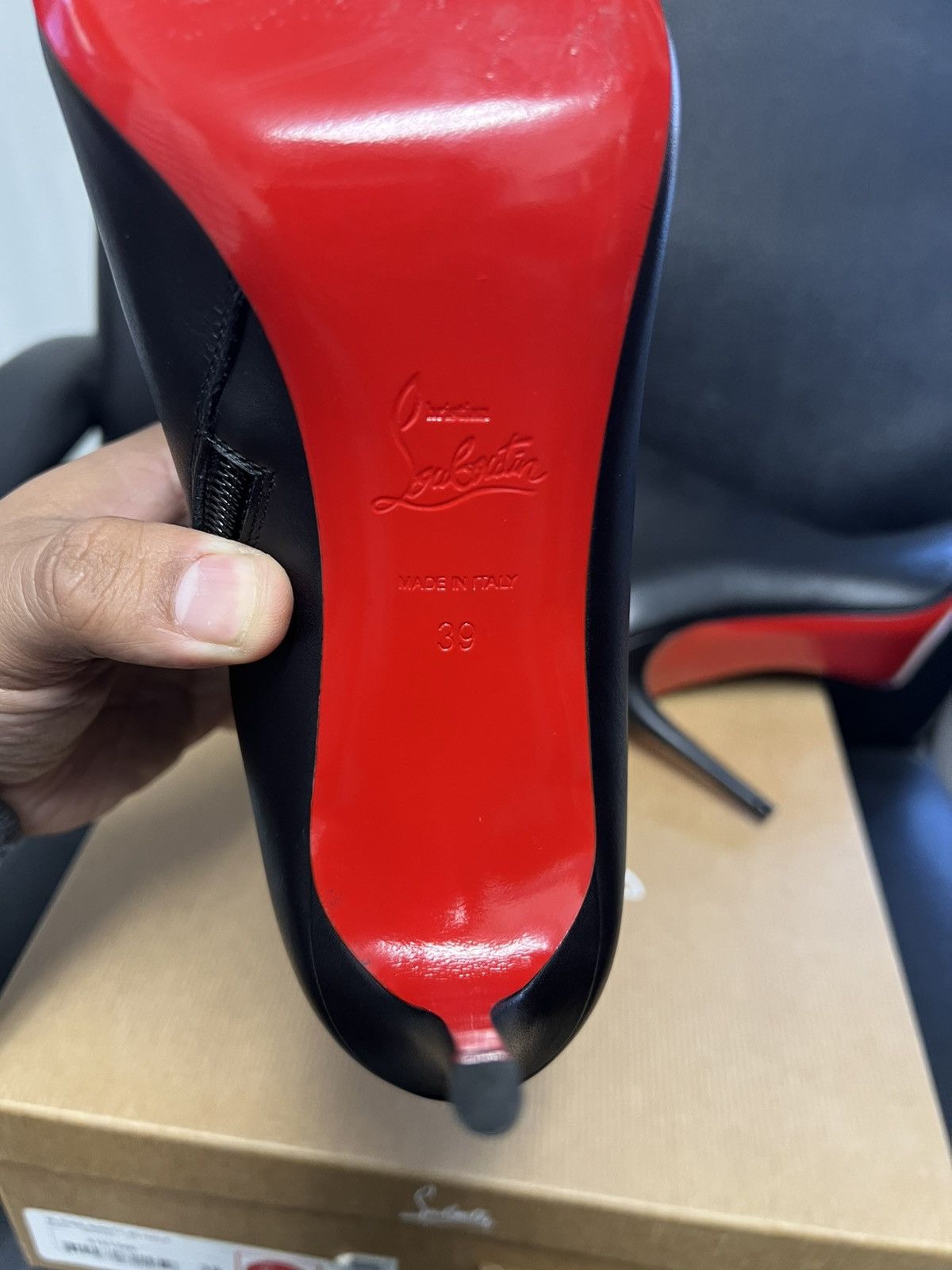 Christian Louboutin Christian Louboutin Size 39 Eloise Booty 85 Calf BLACK Size US 9 / IT 39 - 8 Thumbnail