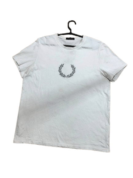 Fred Perry Vintage Fred Perry Y2K Logo Short Sleeve T-Shirt Size XL Size US XL / EU 56 / 4 - 1 Thumbnail