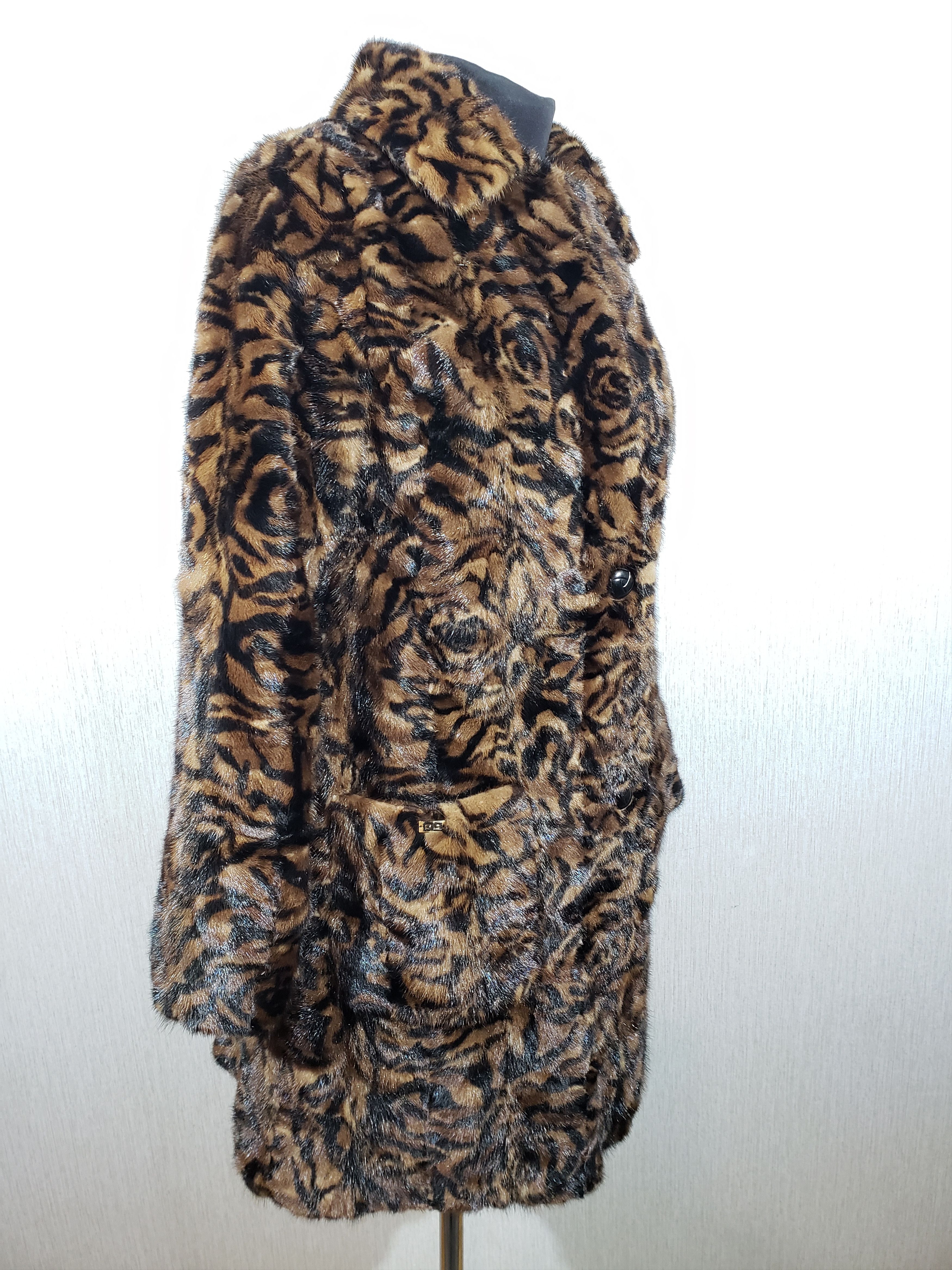 Other Stylish women's mink fur coat. Size L / US 10 / IT 46 - 4 Thumbnail