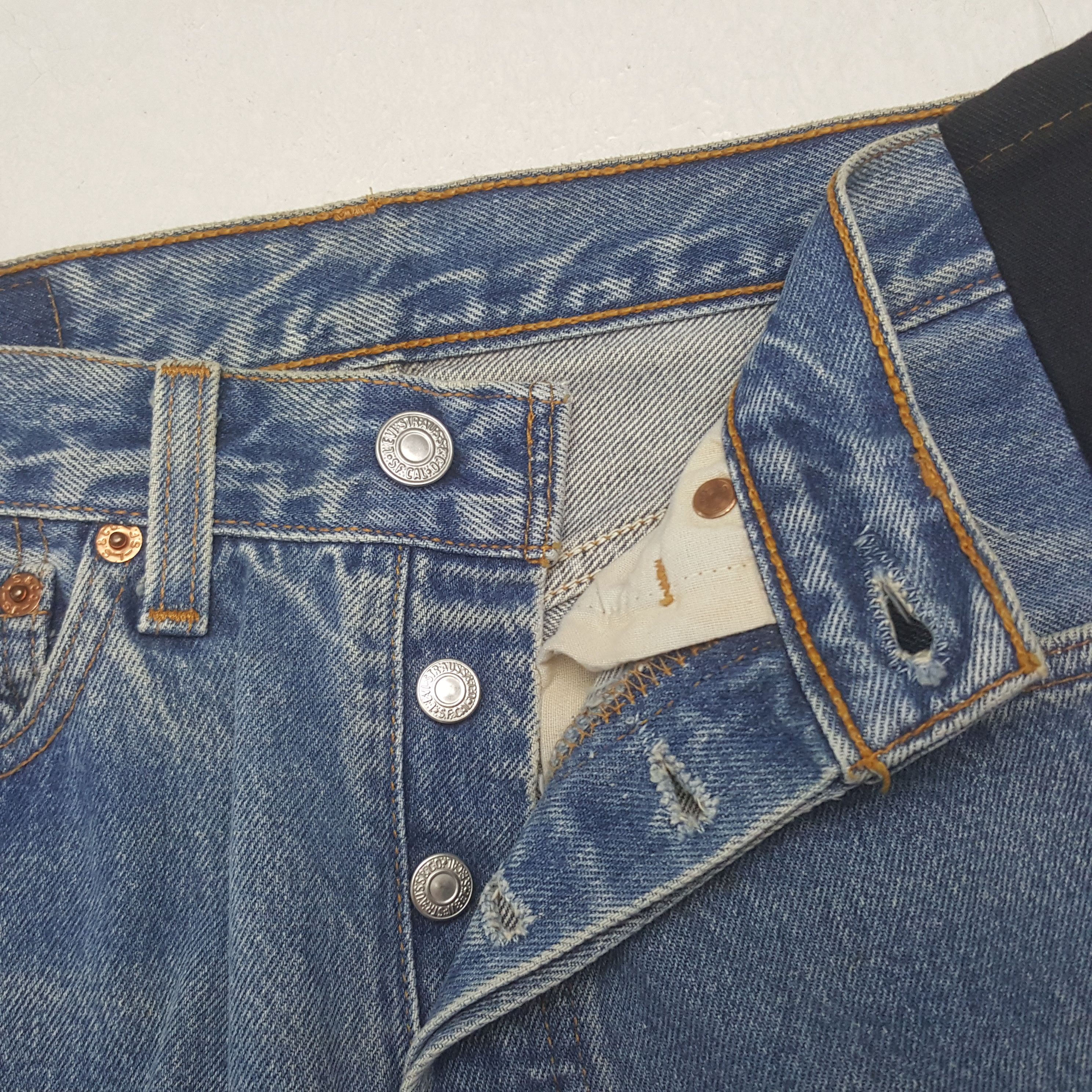 Levi's Vintage Levi's 501 Rare American Denim Jeans RR30 Size US 29 - 7 Thumbnail