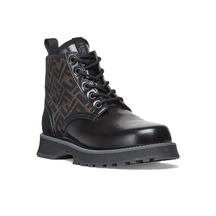 o1s1wg110125 Boots in Black