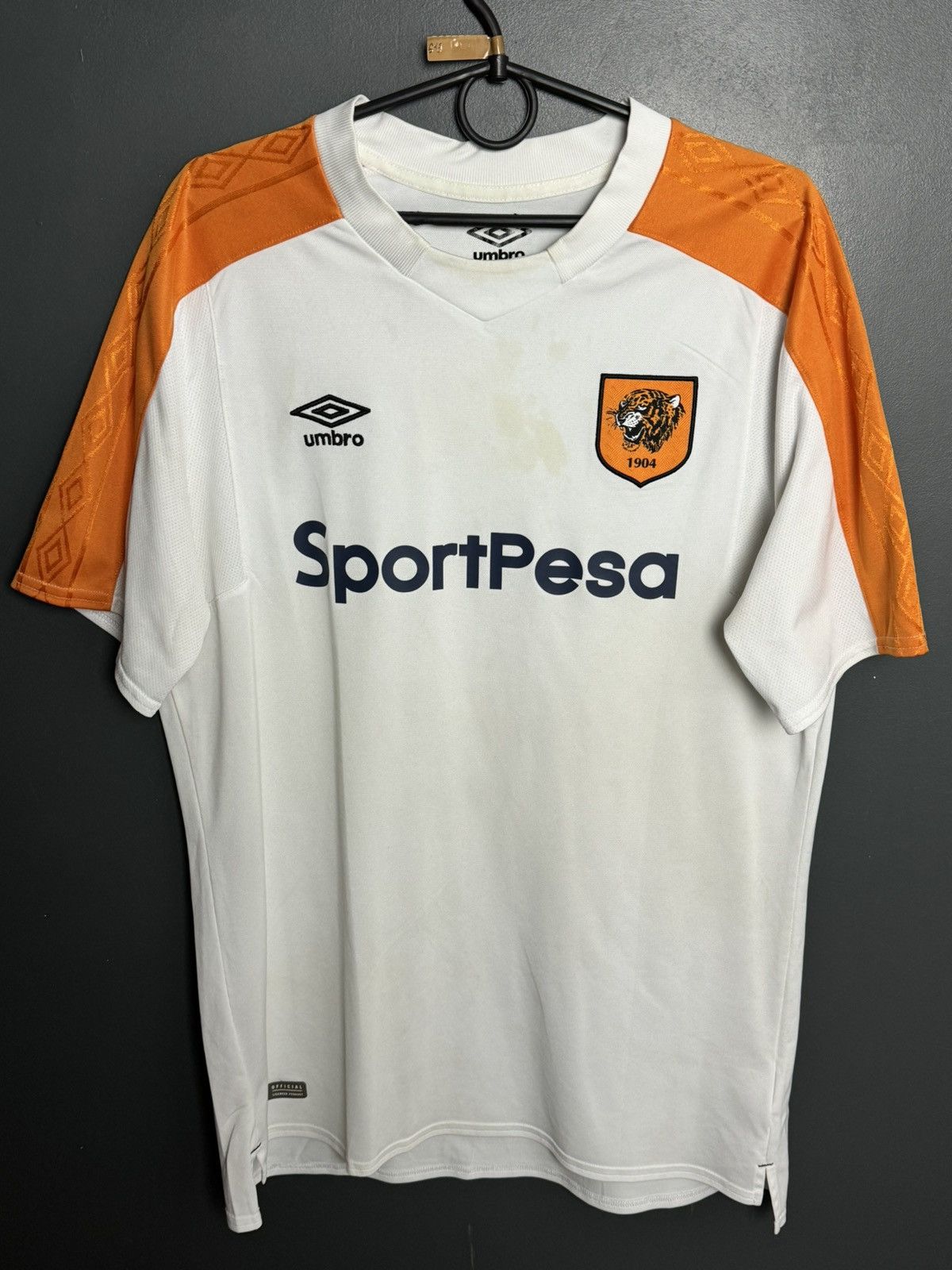 Umbro Hull City 17/18 Away Football Jersey Size US L / EU 52-54 / 3 - 1 Thumbnail