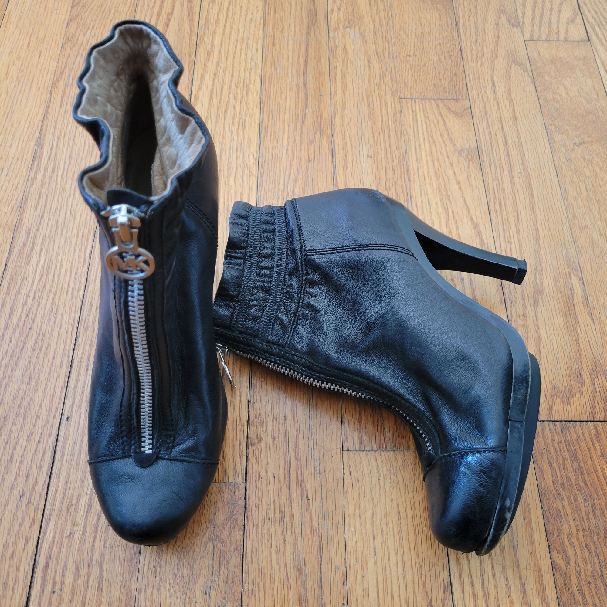 Michael Kors Michael Kors 7M Black Leather Ankle Boots Full Zip Stiletto Size US 7 / IT 37 - 1 Thumbnail