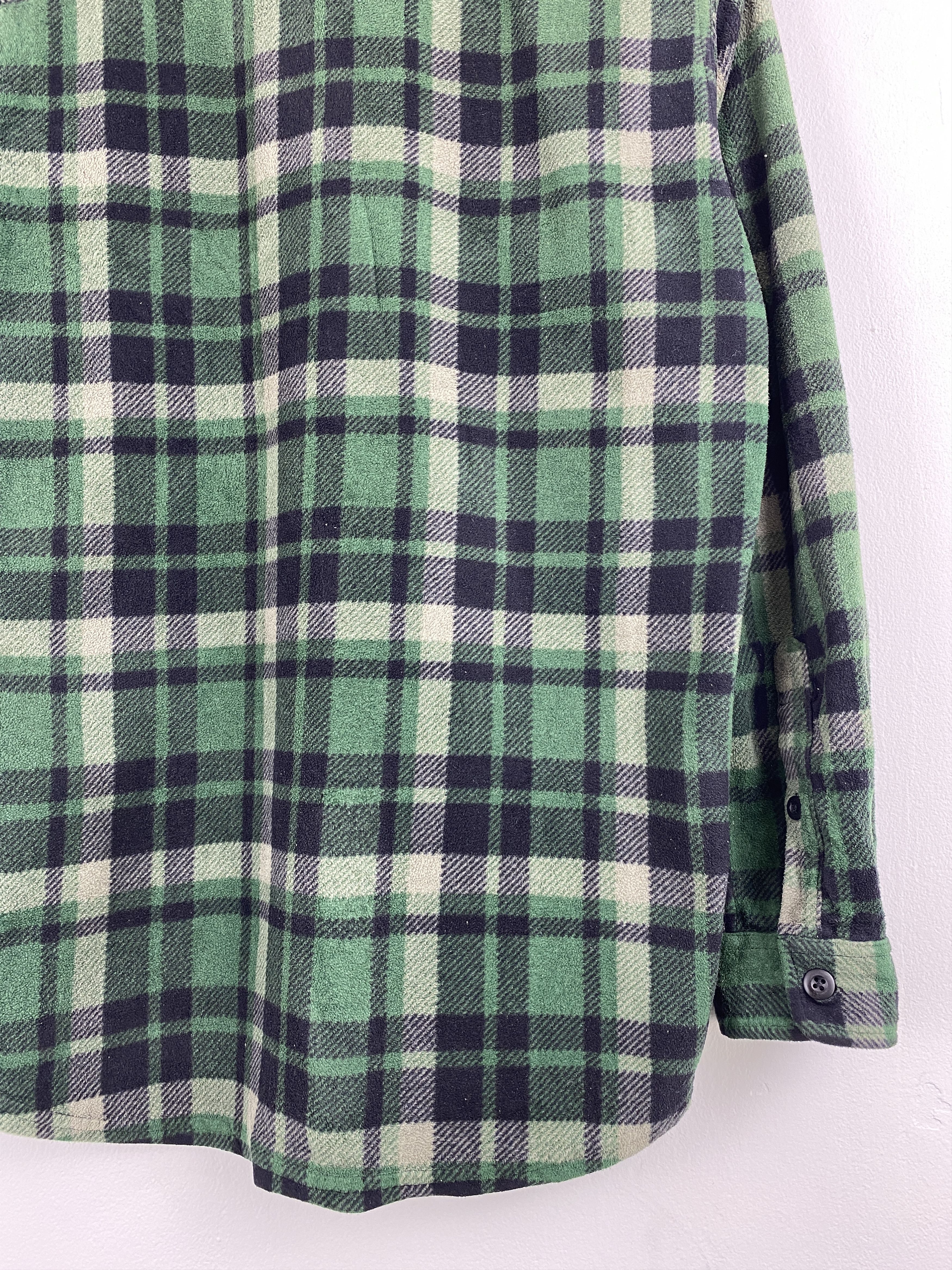 Uniqlo Uniqlo Checkered Plaid Button Ups Flannel Shirt JA0093 Size US L / EU 52-54 / 3 - 11 Thumbnail