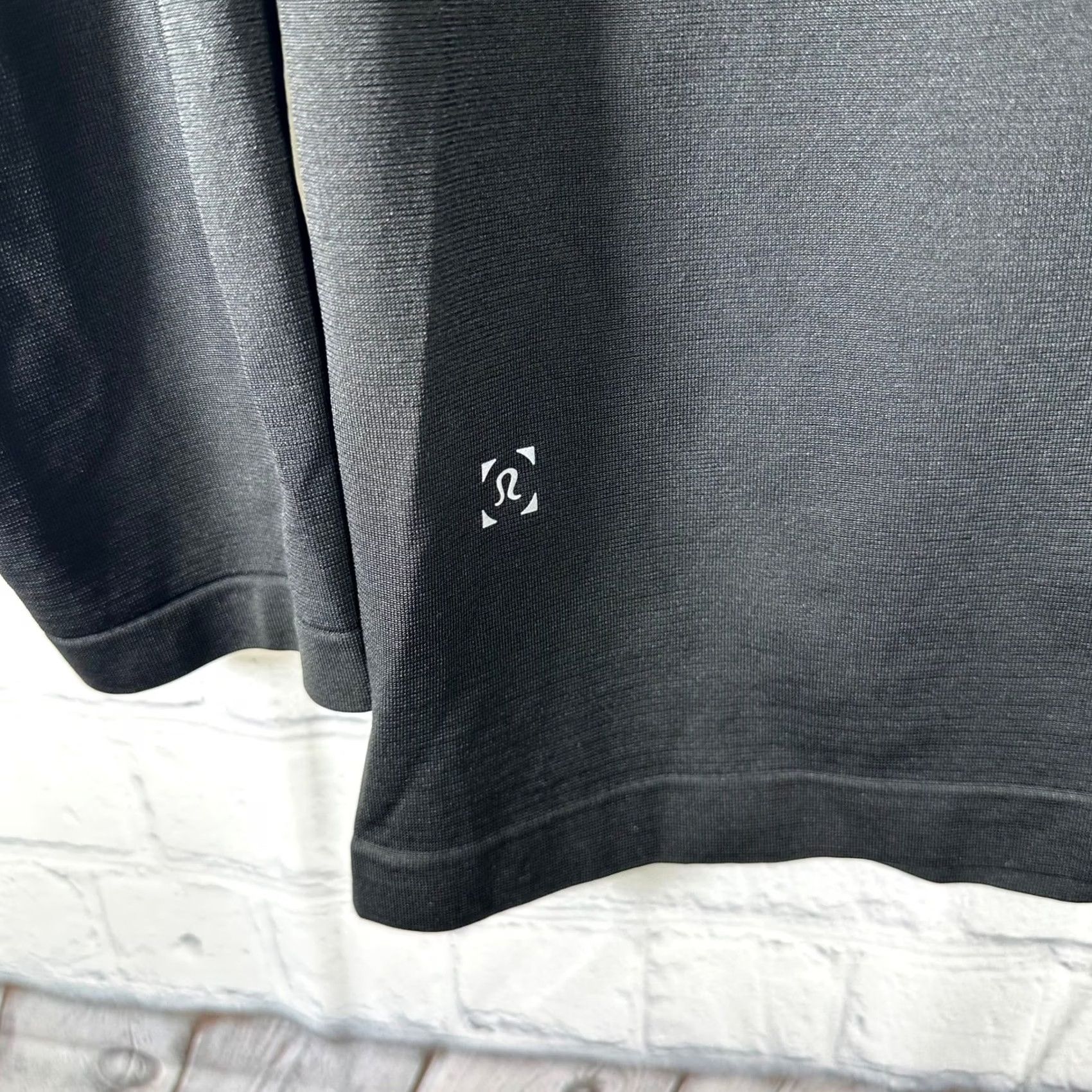 Lululemon Lululemon Swiftly Tech Hoodie Black Long Sleeve Half Zip Running Shirt Womens Size S / US 4 / IT 40 - 6 Thumbnail