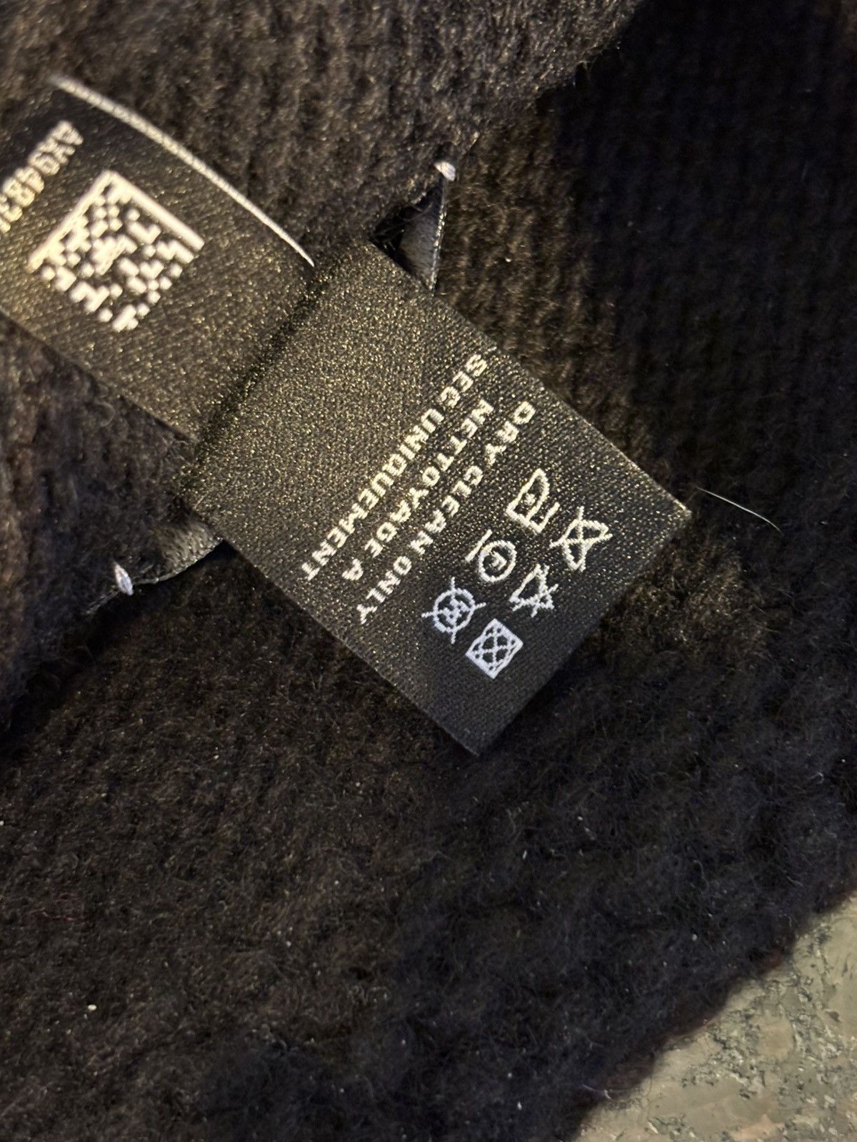 Chanel Chanel Cashmere Knit Beanie Size ONE SIZE - 5 Thumbnail