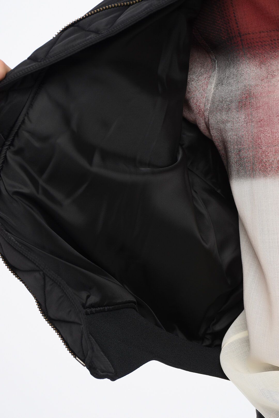 Maison Margiela og1mm0825 Nylon Jacket in Black Size US S / EU 44-46 / 1 - 5 Thumbnail