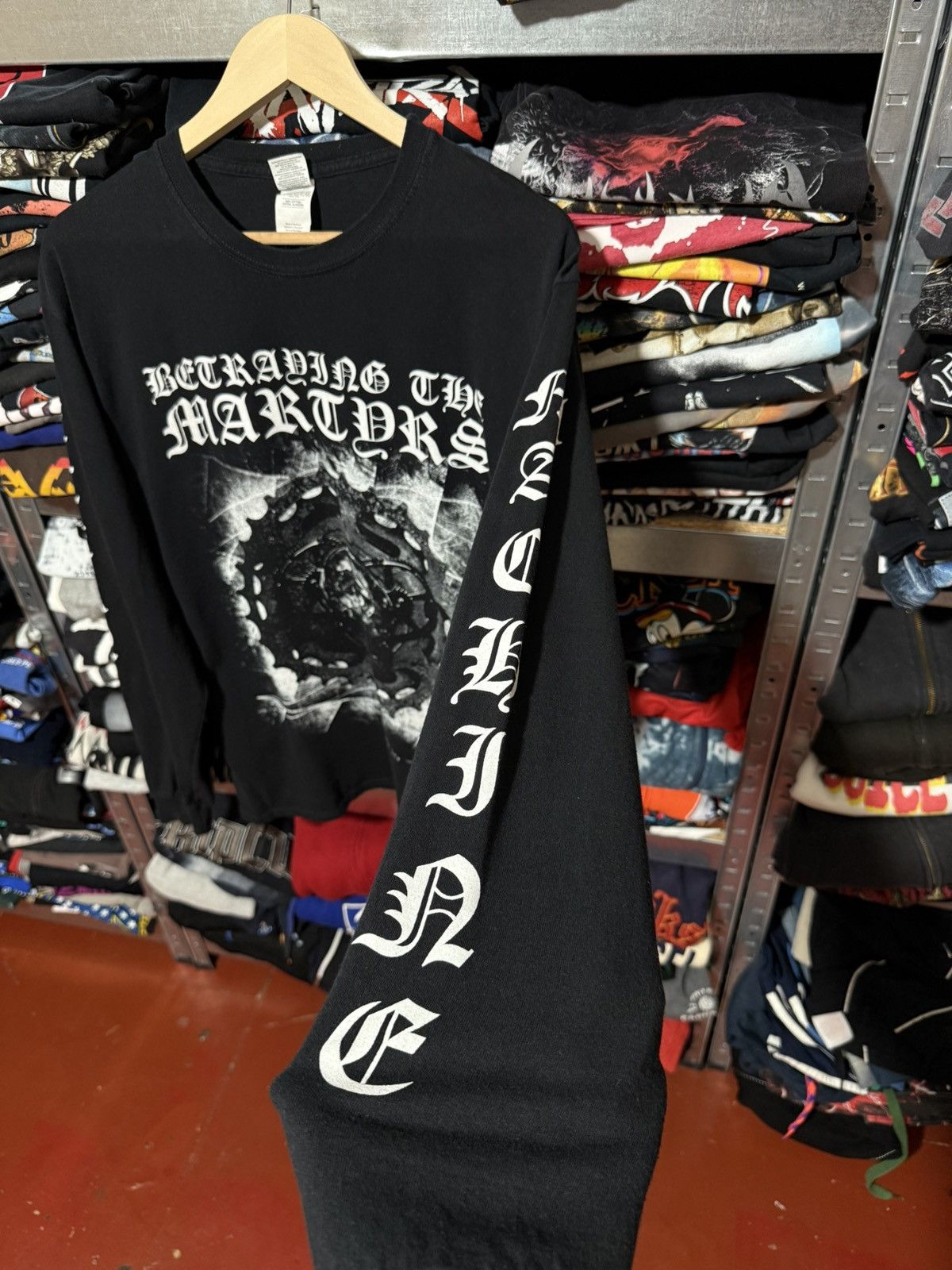 Band Tees Vintage Betraying the Martyrs Long Sleeve T-Shirt Y2K Hype Size US L / EU 52-54 / 3 - 5 Thumbnail