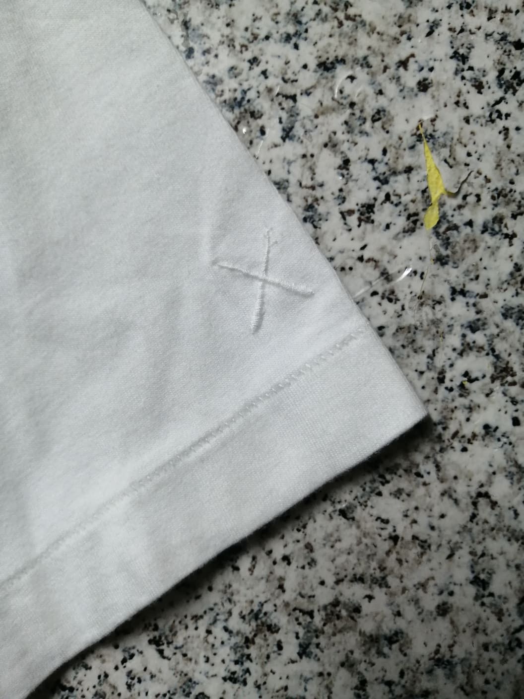 Japanese Brand × Kaws × Vintage VINTAGE KAWS VERY RARE Size US M / EU 48-50 / 2 - 7 Thumbnail