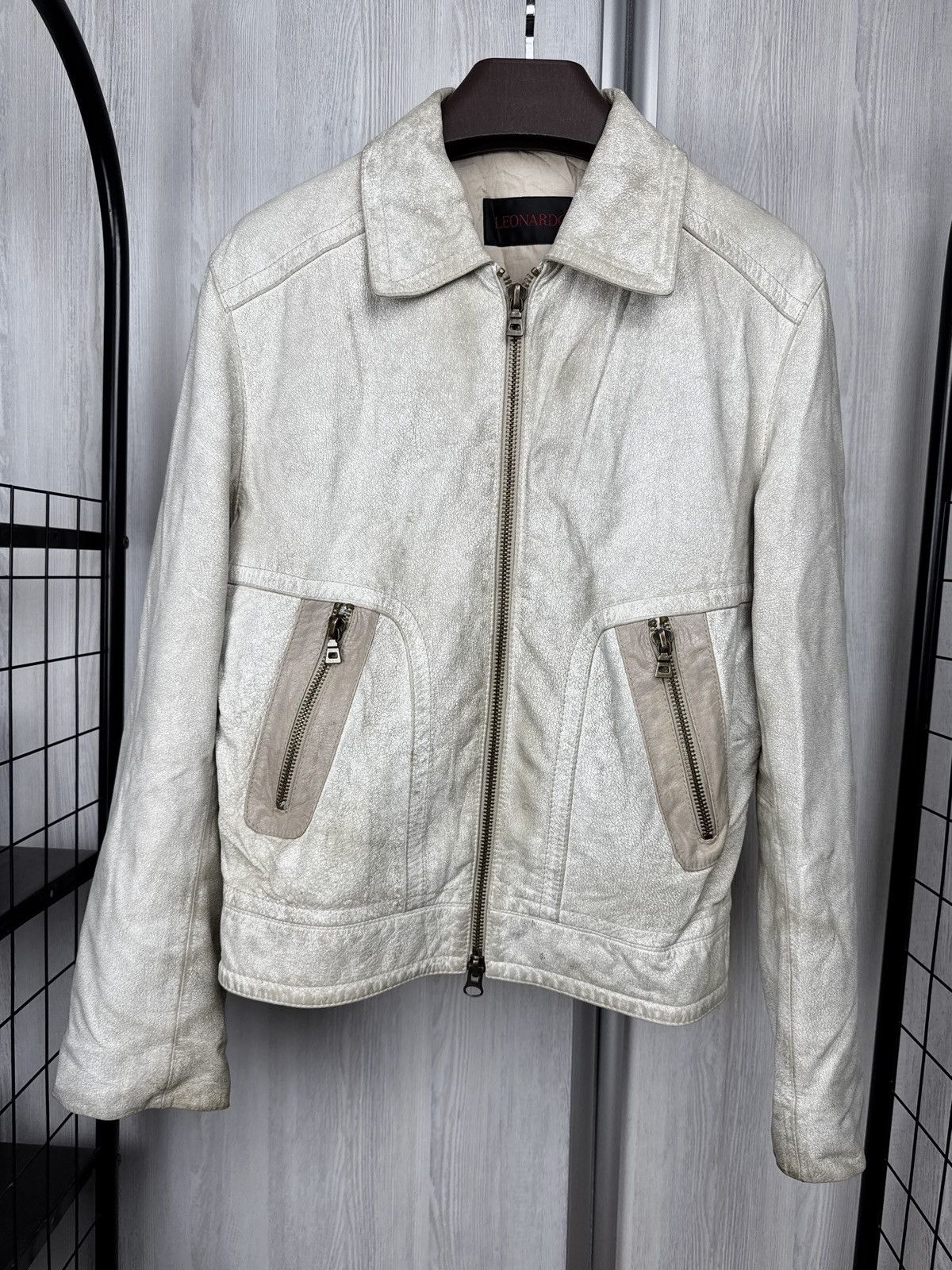 Other Leonardo White faded leather biker jacket vintage size 50 Size US M / EU 48-50 / 2 - 2 Thumbnail