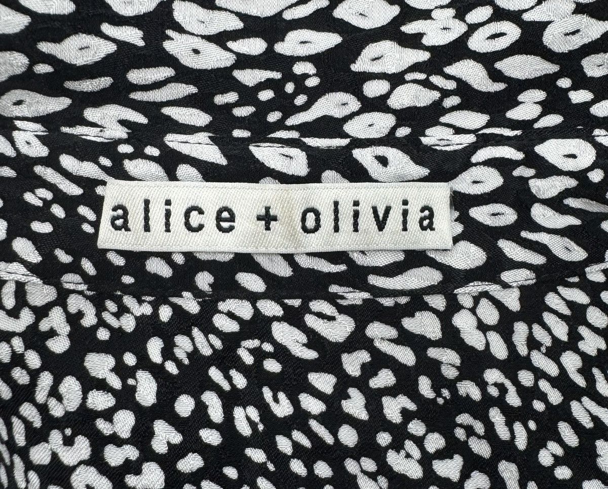 Alice + Olivia Alice + Olivia Cupro Shirt Dress Wrap Dress Belted size S Size S / US 4 / IT 40 - 12 Thumbnail