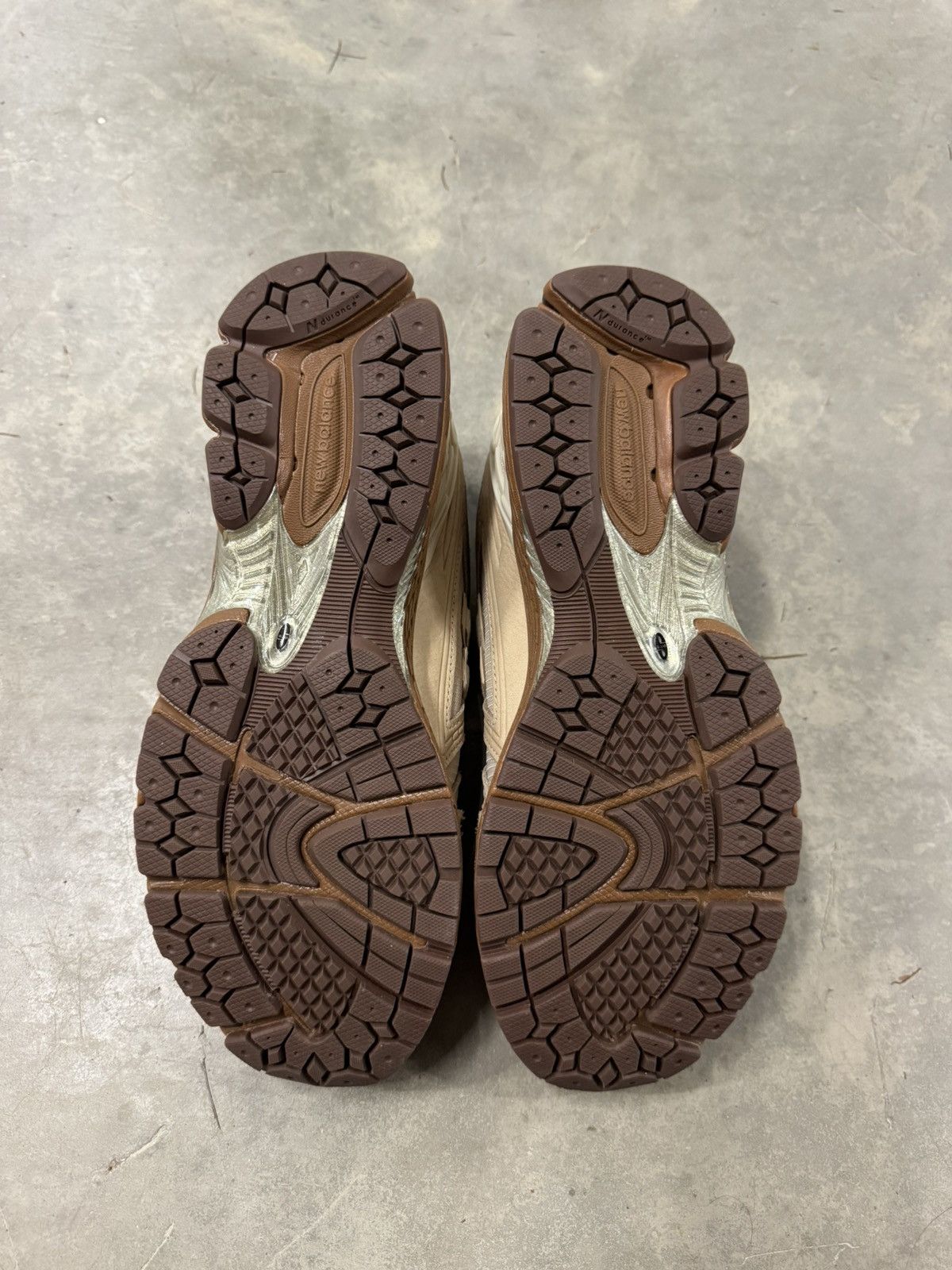 New Balance New Balance 1906R Randomevent The Sweetness of Kin Size 11.5 Size US 11.5 / EU 44-45 - 6 Thumbnail