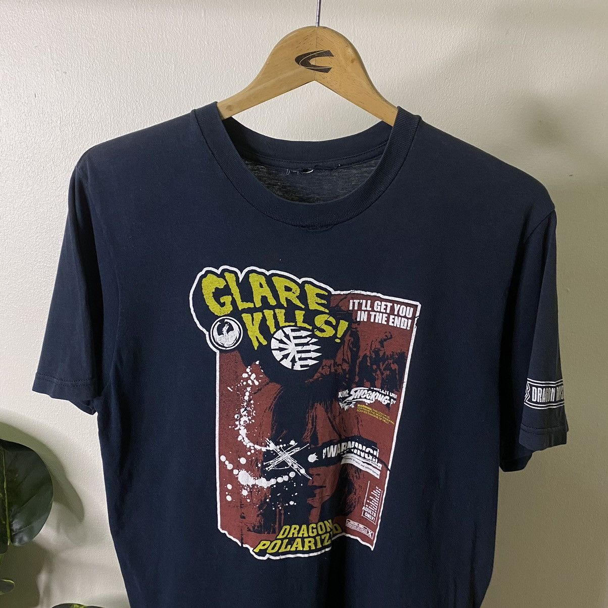 Vintage Vintage 2000s Dragon Skateboard Glare Kills Campaign Tee Size US S / EU 44-46 / 1 - 2 Thumbnail