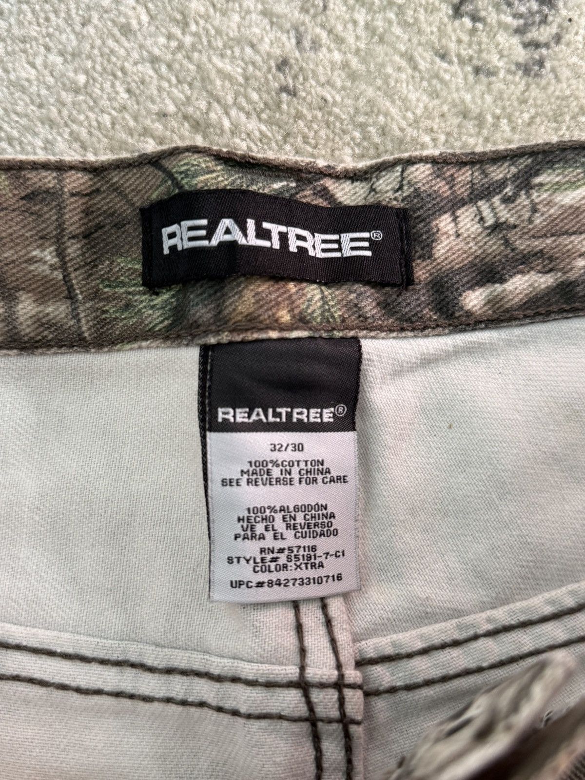 Realtree Real tree camo pants Size US 33 - 4 Thumbnail