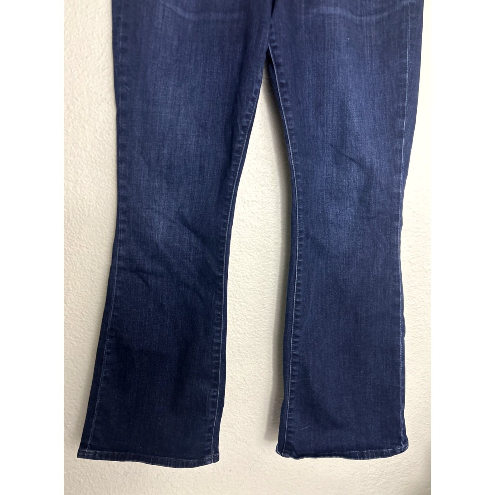 Lucky Brand Lucky Brand Sofia Boot Dark Wash Jeans 8 Regular Women 8 Dark Blue Bootcut 30x30 Size 30" / US 8 / IT 44 - 2 Thumbnail