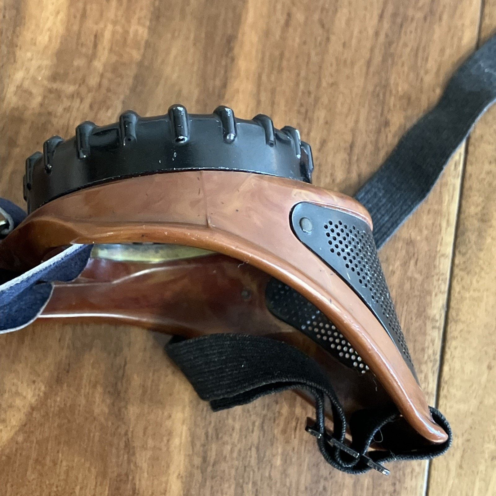 American Optical Vintage 1950s Steam Punk Motorcycle Aviator Goggles Bakelite Size ONE SIZE - 11 Thumbnail