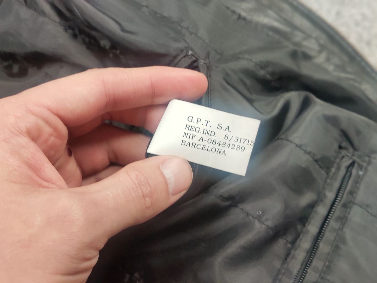 Vintage Vintage TRS leather bomber Jacket A-2 USAF Pilot Aviator USA Size US L / EU 52-54 / 3 - 16 Thumbnail