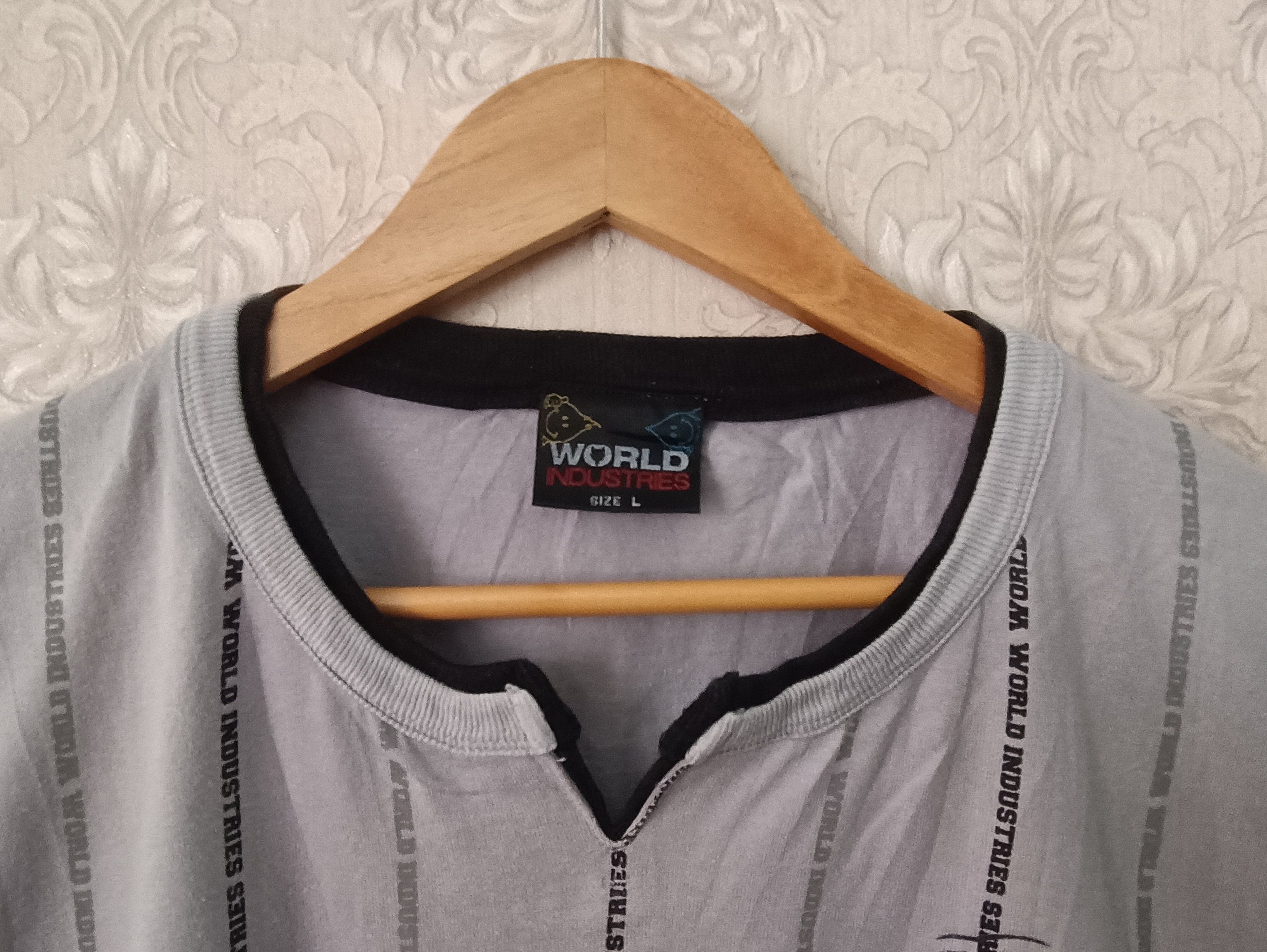 Hook-Ups World Industries Skate Tee Size US L / EU 52-54 / 3 - 3 Thumbnail