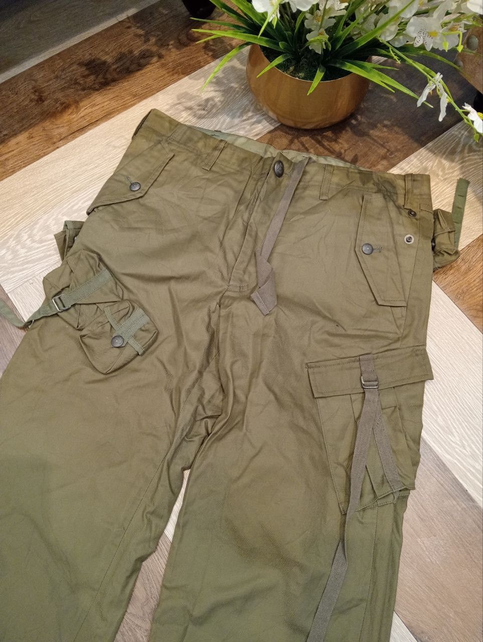 Japanese Brand JAPANESE ATO MODELED BY KIYOSHI YONENO MULTIPOCKET PANTS Size US 33 - 4 Thumbnail