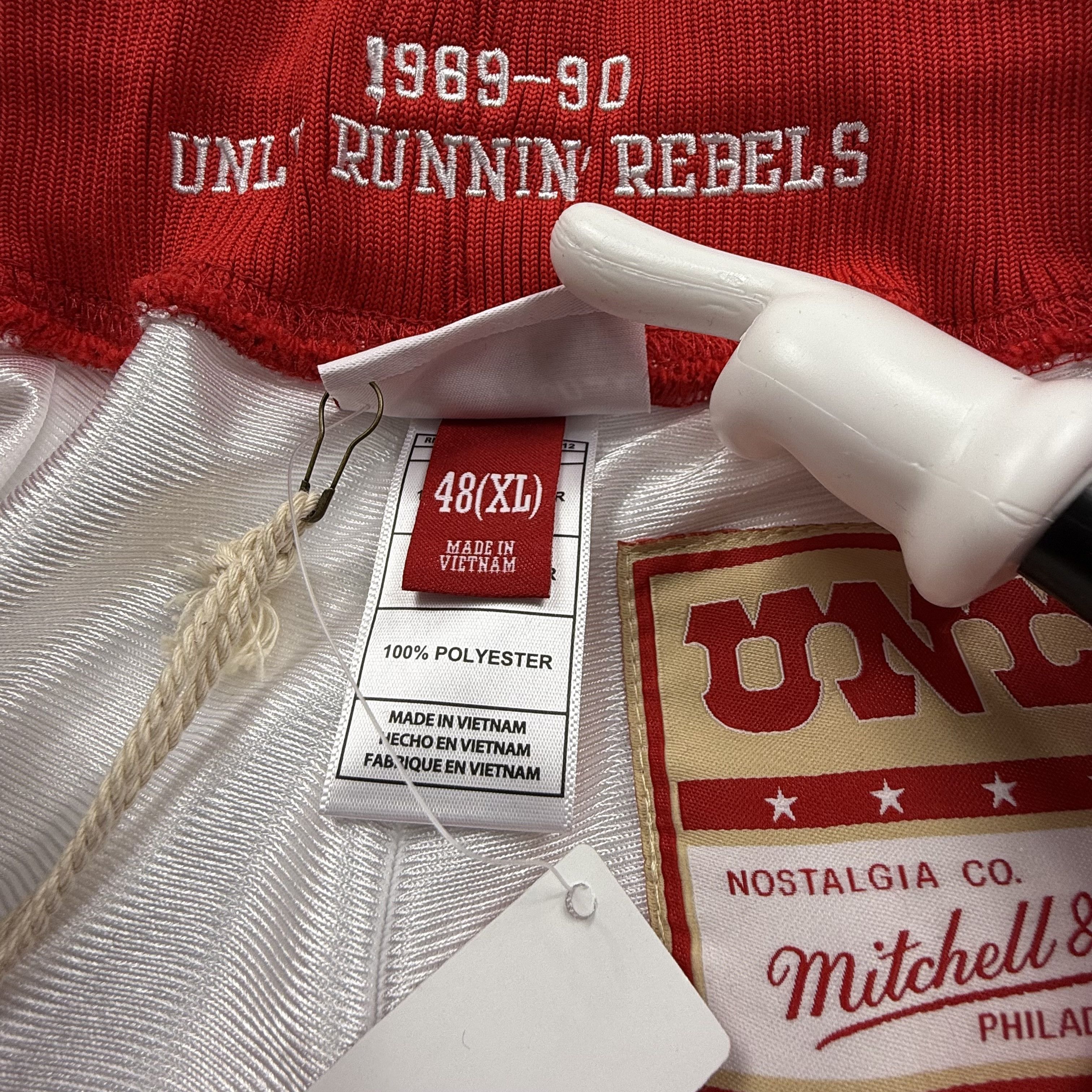 Mitchell & Ness Mitchell & Ness UNLV Runnin Rebels 1989-90 Swingman Shorts Size US 40 / EU 56 - 3 Thumbnail
