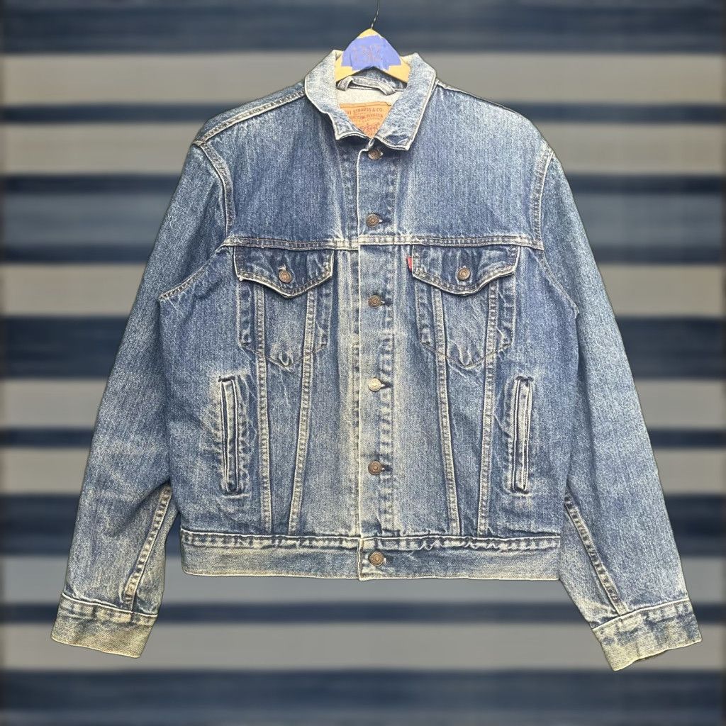 Levi's VINTAGE Levi's Jacket Mens 40 Blue Denim Made USA Bomber Trucker 70506-0216 90s Size US XXS / EU 40 - 1 Thumbnail