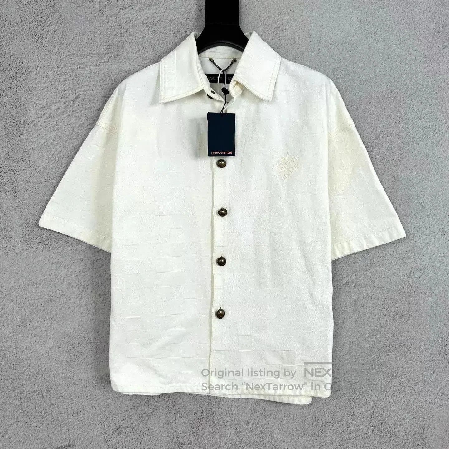 Louis Vuitton Beige Short Sleeve Button-Up Shirt XS. Size US XS / EU 42 / 0 - 1 Thumbnail