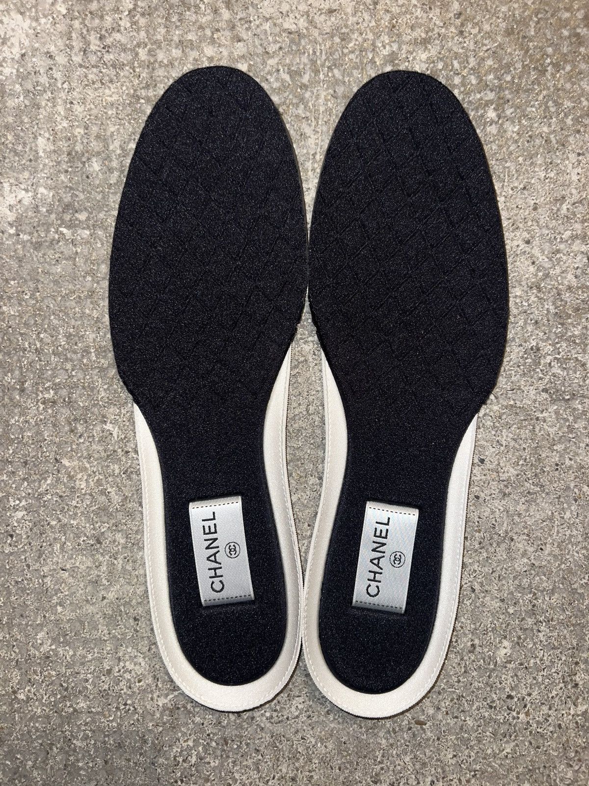 Chanel Chanel Sneaker Size US 12 / EU 45 - 10 Thumbnail