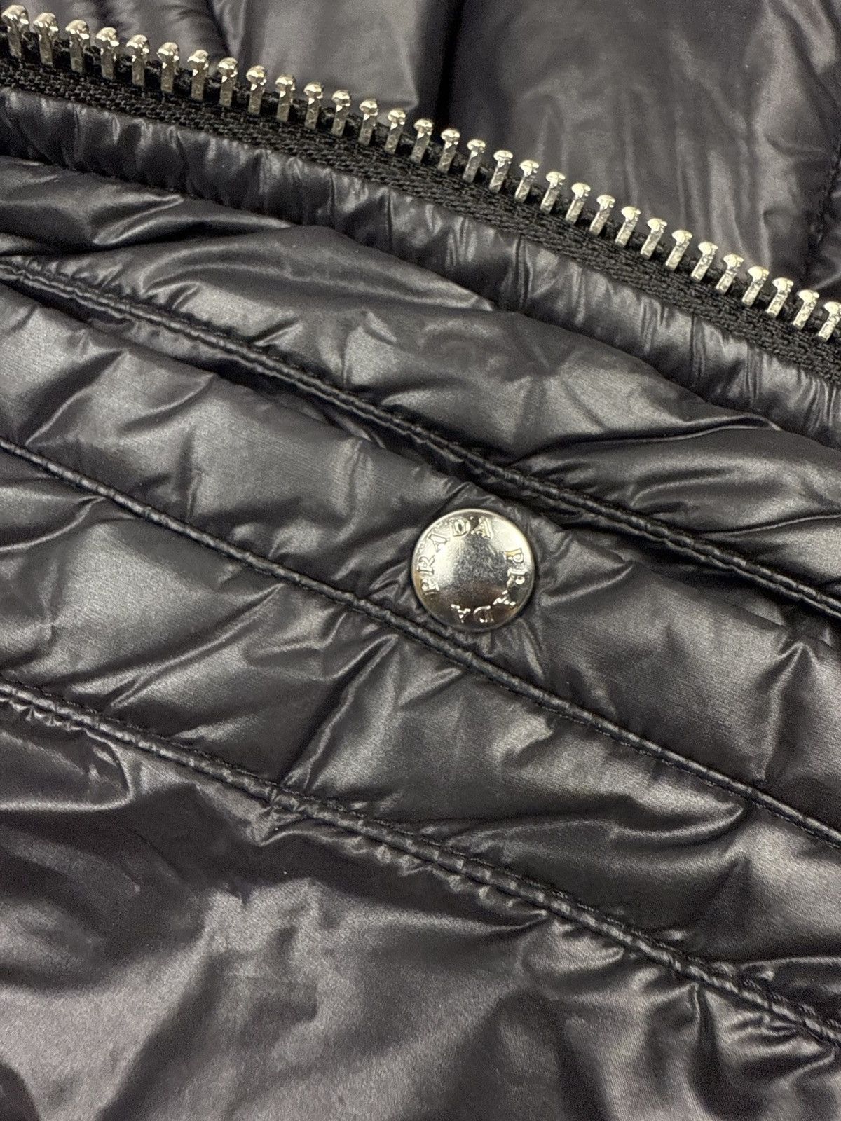 Prada Prada Black Puffer Jacket Winter Outerwear size M Size US M / EU 48-50 / 2 - 20 Thumbnail