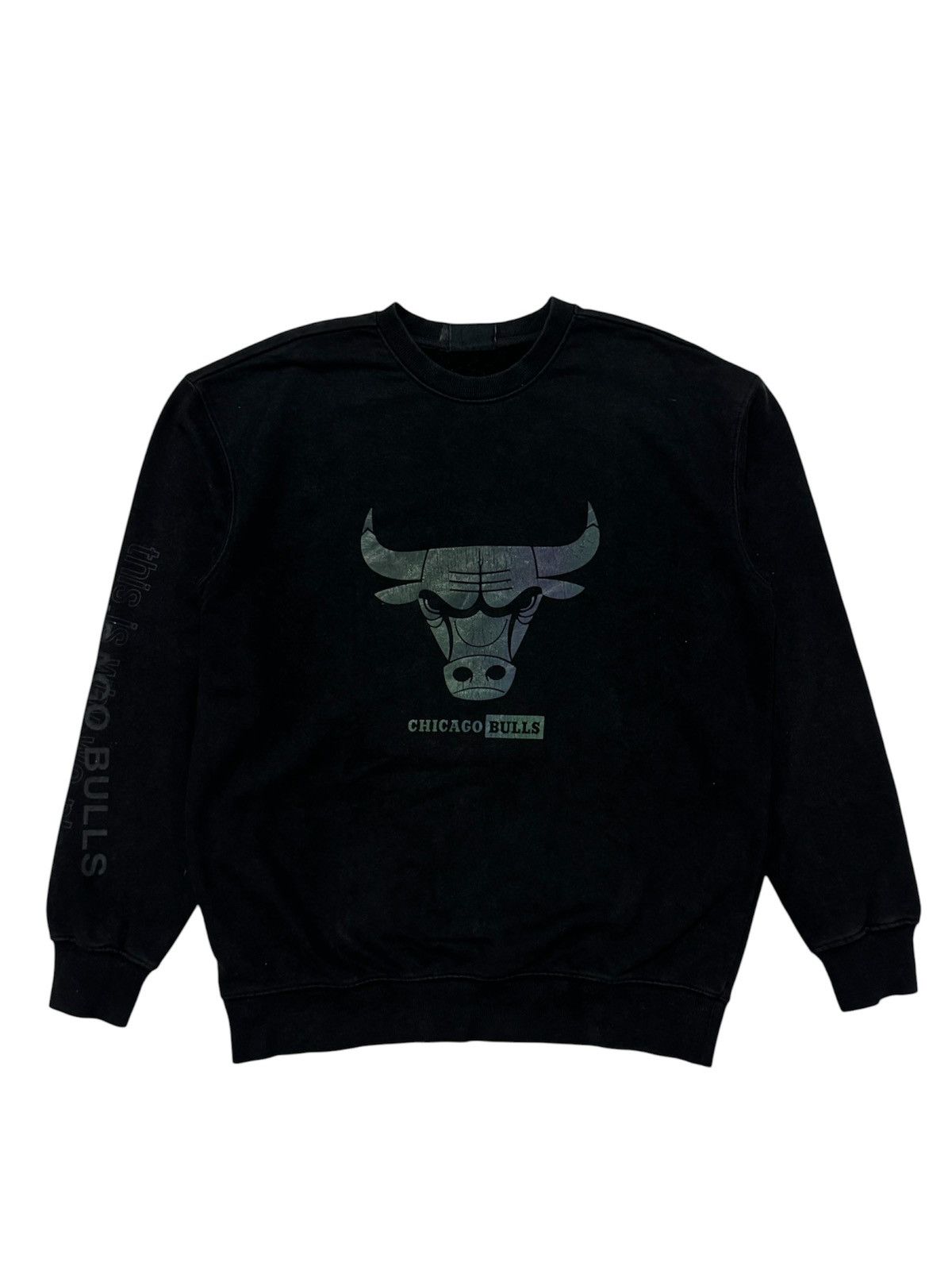 NBA NBA Chicago Bulls Reflektif spellout Size US L / EU 52-54 / 3 - 2 Thumbnail