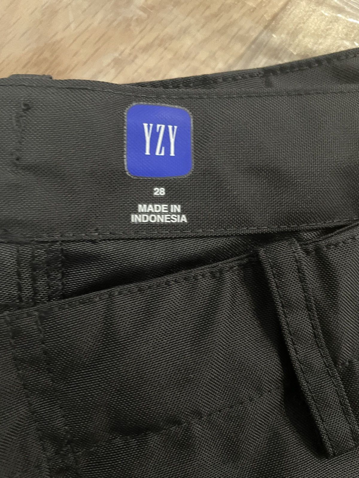 Balenciaga × Gap × Kanye West Yeezy Gap Balenciaga Cordura Cargo Pant Size US 28 / EU 44 - 5 Thumbnail