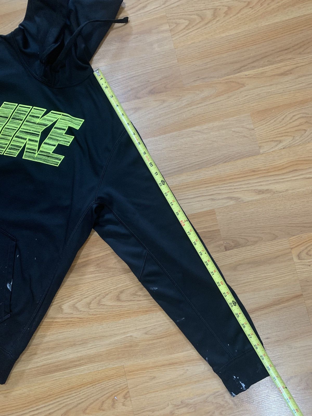 Nike Sz L - Nike Therma-Fit Hoodie Sweatshirt Paint Splatter 2014 Size US L / EU 52-54 / 3 - 11 Thumbnail