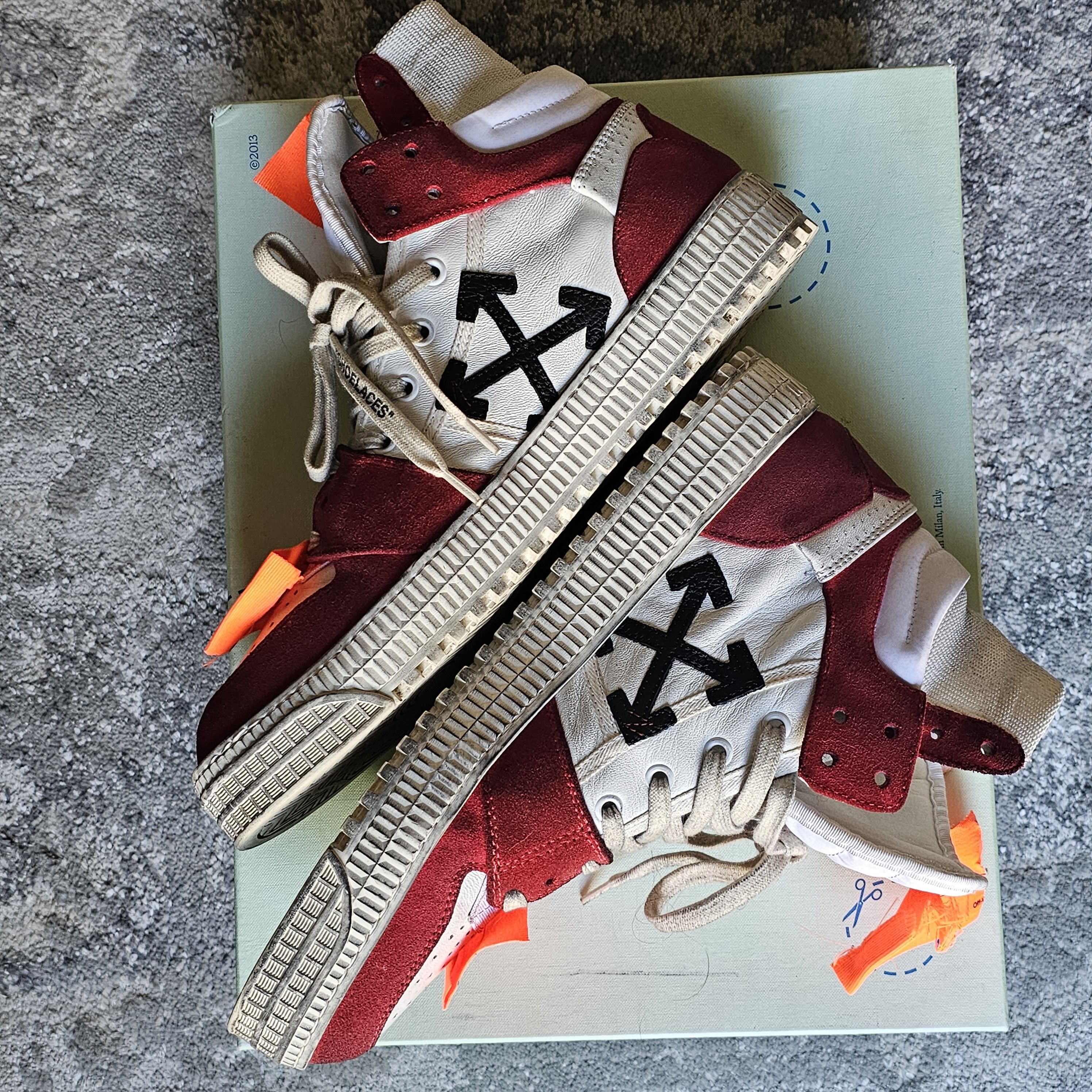 Off-White Off-White Court High Red “Vintage Wash” Size US 10 / EU 43 - 2 Thumbnail