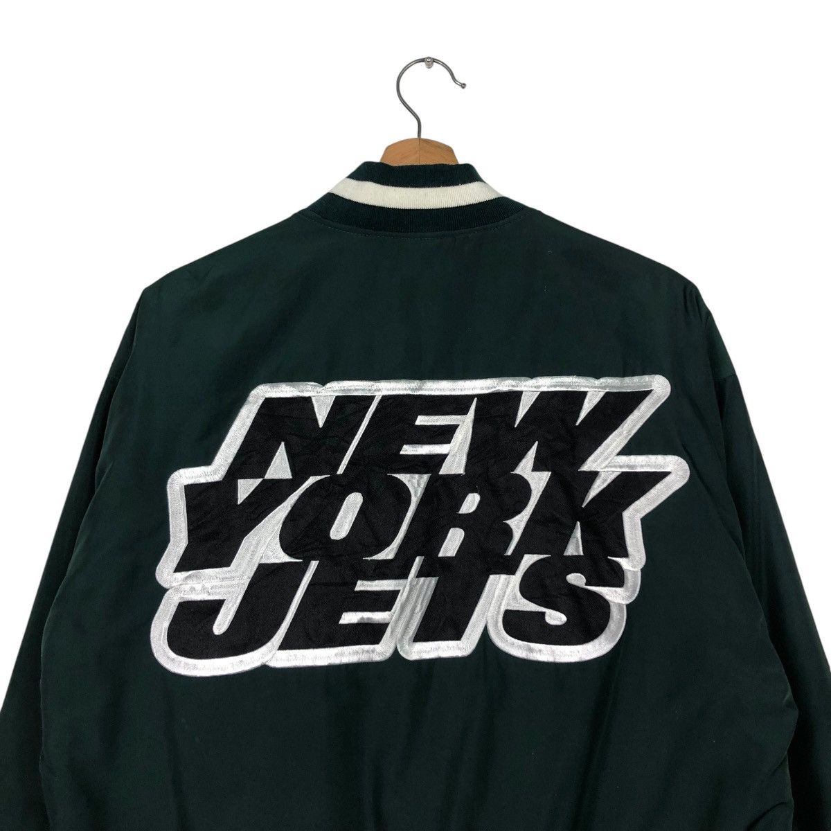 NFL 🔥VINTAGE BOMBER JACKET NFL NEW YORK JETS BIG LOGO Size US M / EU 48-50 / 2 - 11 Thumbnail