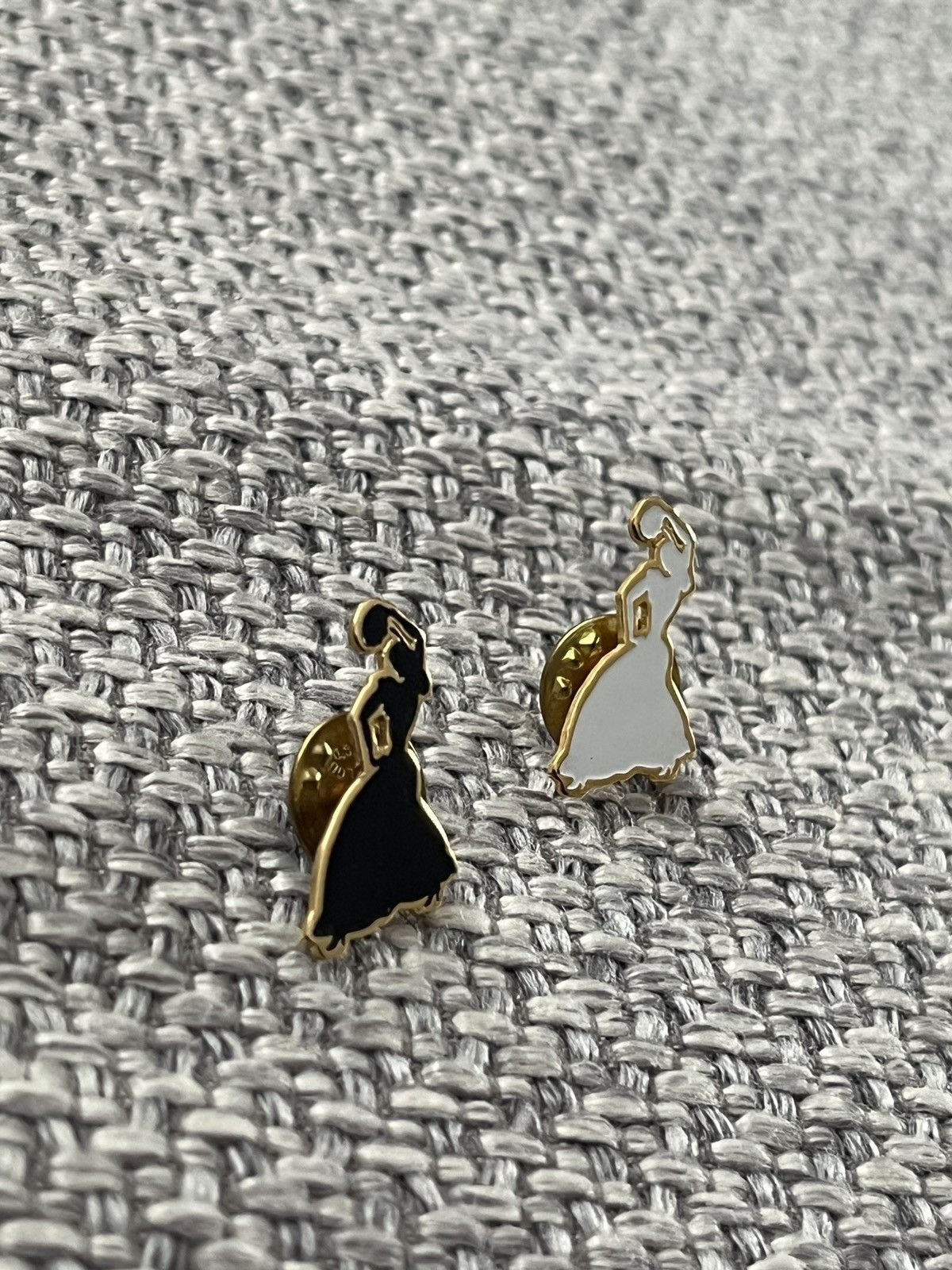 Other Vintage double Gitanes pins Size ONE SIZE - 3 Thumbnail