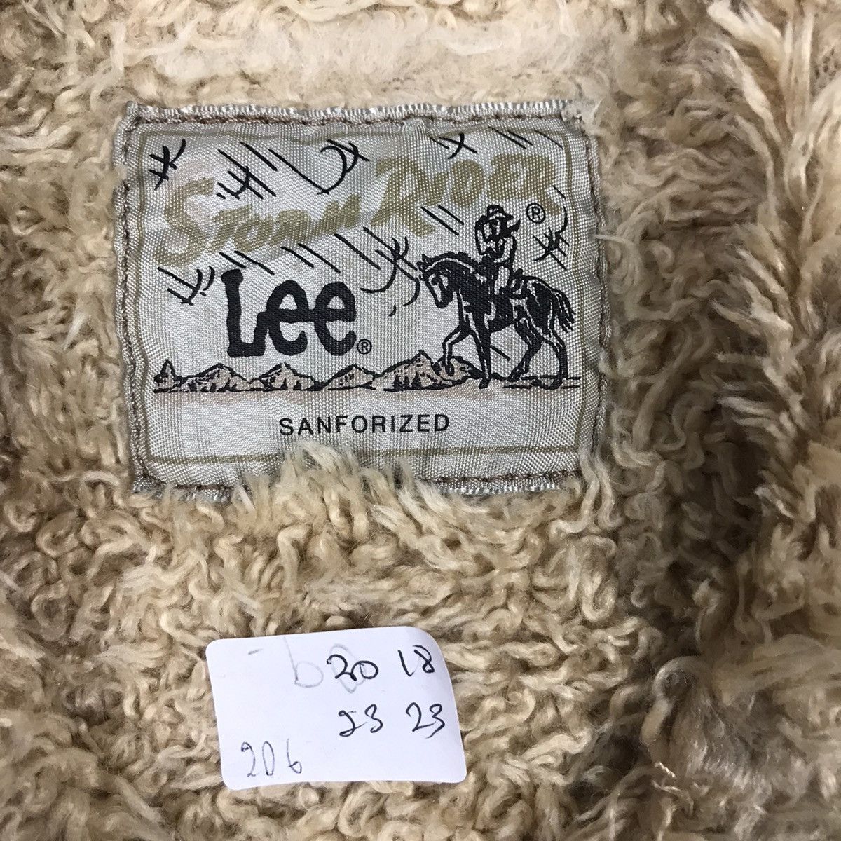 Japanese Brand × Lee LEE CORDUROY SHERPA BUTTON SUNFADED JACKET Size US S / EU 44-46 / 1 - 13 Thumbnail