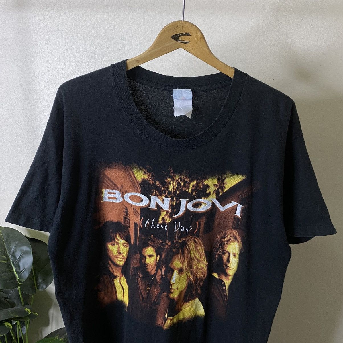 Bon Jovi Vintage 1995 BonJovi These Days Album Promo T Shirt Size US L / EU 52-54 / 3 - 2 Thumbnail