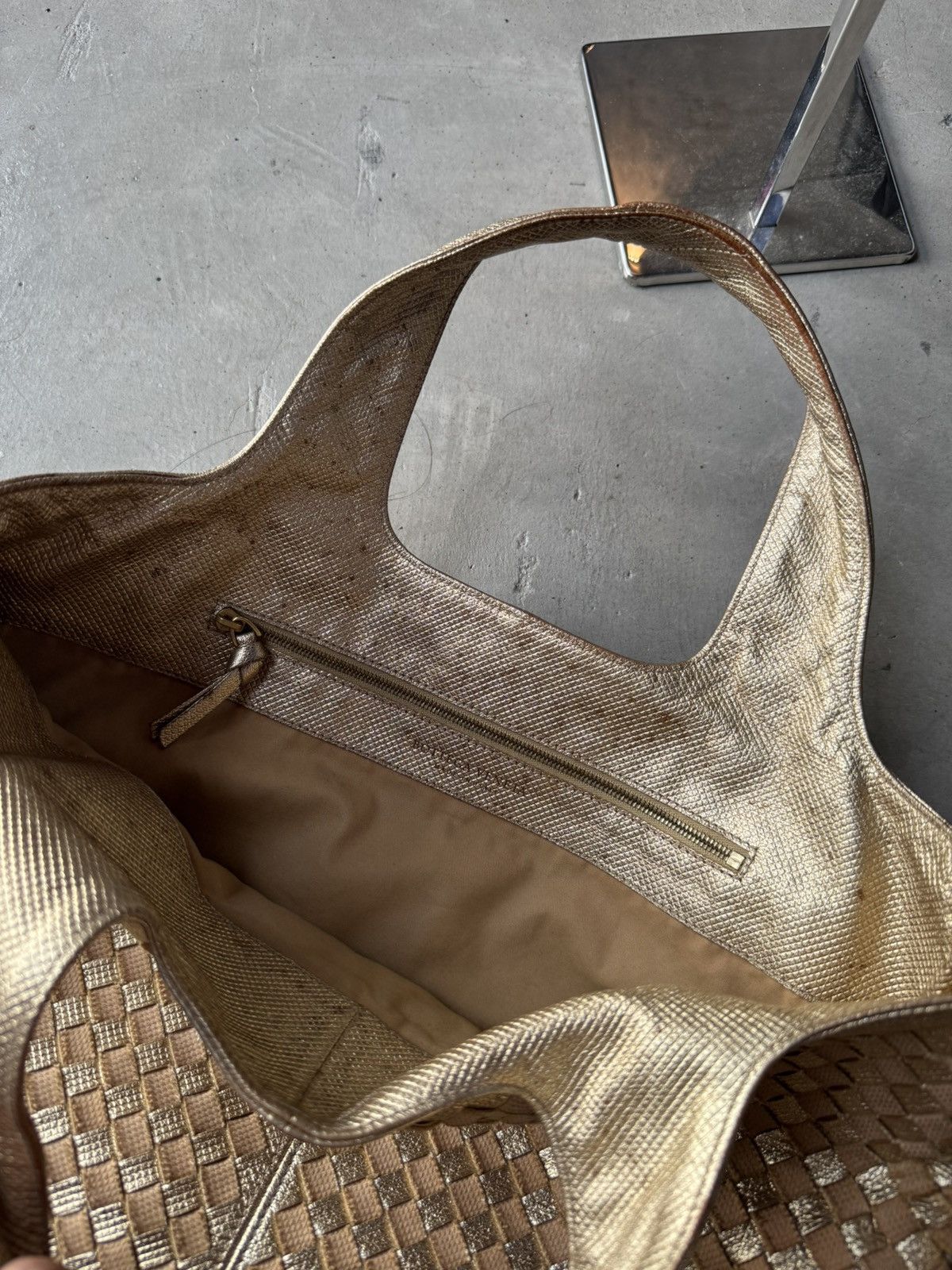 Bottega Veneta BOTTEGA VENETA Woven Metallic Tote Gold Size ONE SIZE - 8 Thumbnail