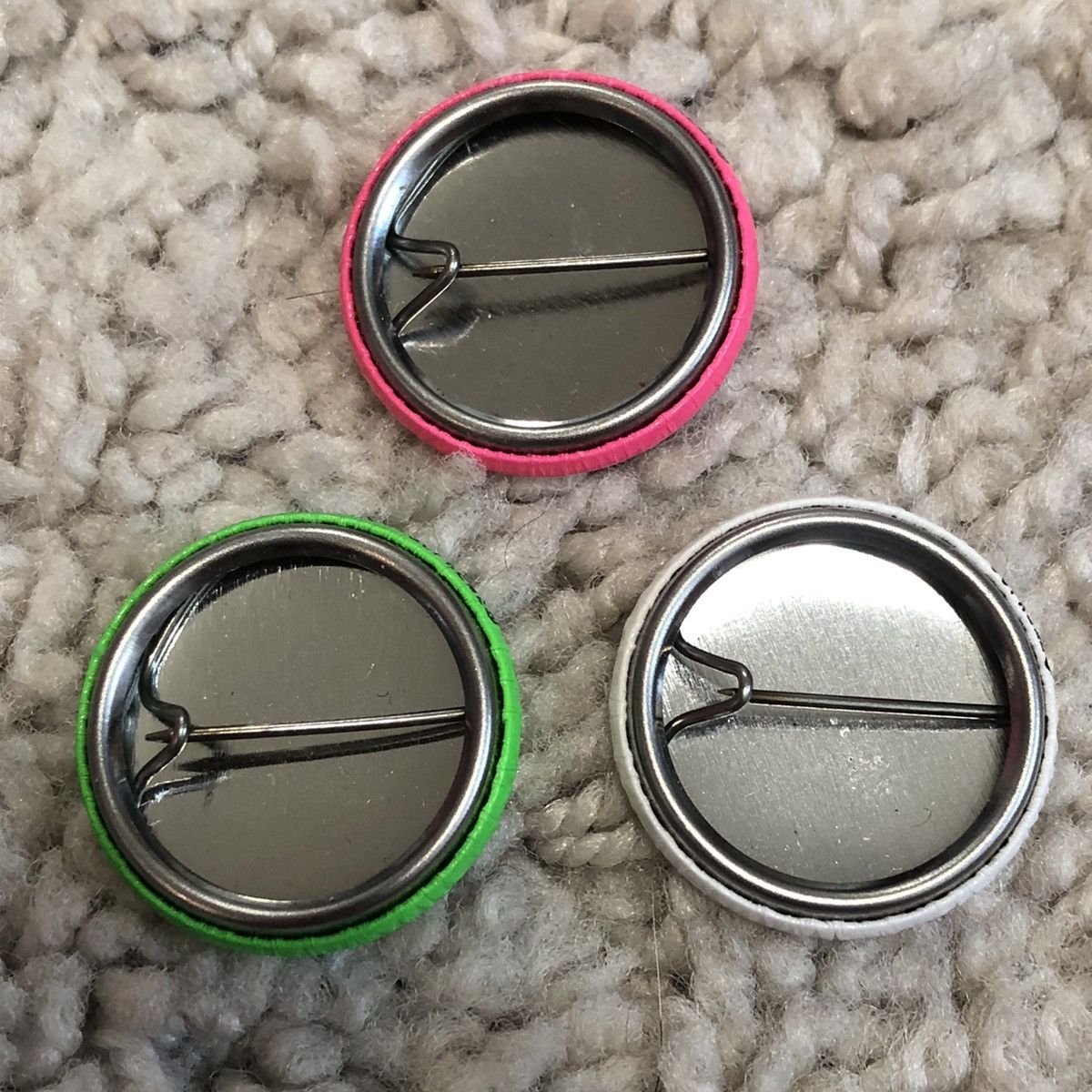 Supreme Supreme I Love Power Violence Pin Set of 3 SS19 | Grailed