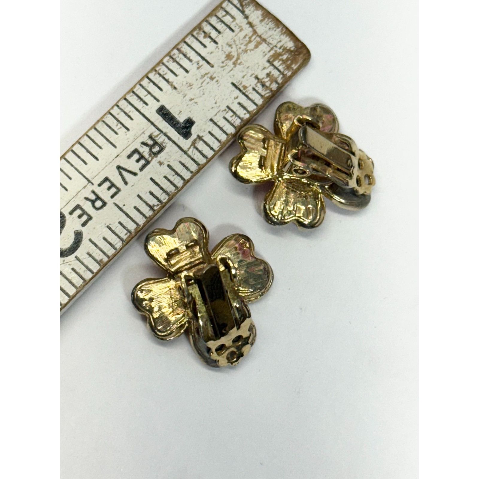 Vintage Vintage pink enamel flower clip on earrings Size ONE SIZE - 4 Thumbnail