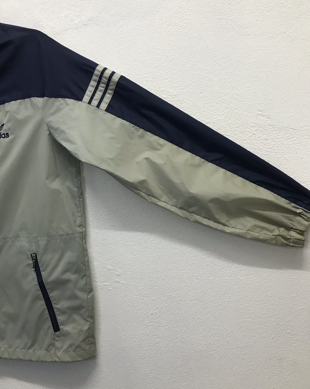 Adidas × Vintage Vintage Adidas Jacket Size US M / EU 48-50 / 2 - 4 Thumbnail