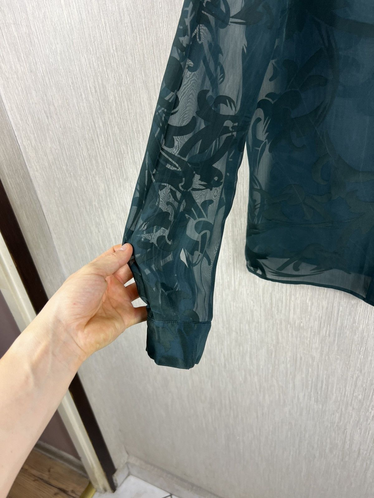 Versace Versace Collection transparent floral luxury shirt old money Size S / US 4 / IT 40 - 8 Thumbnail
