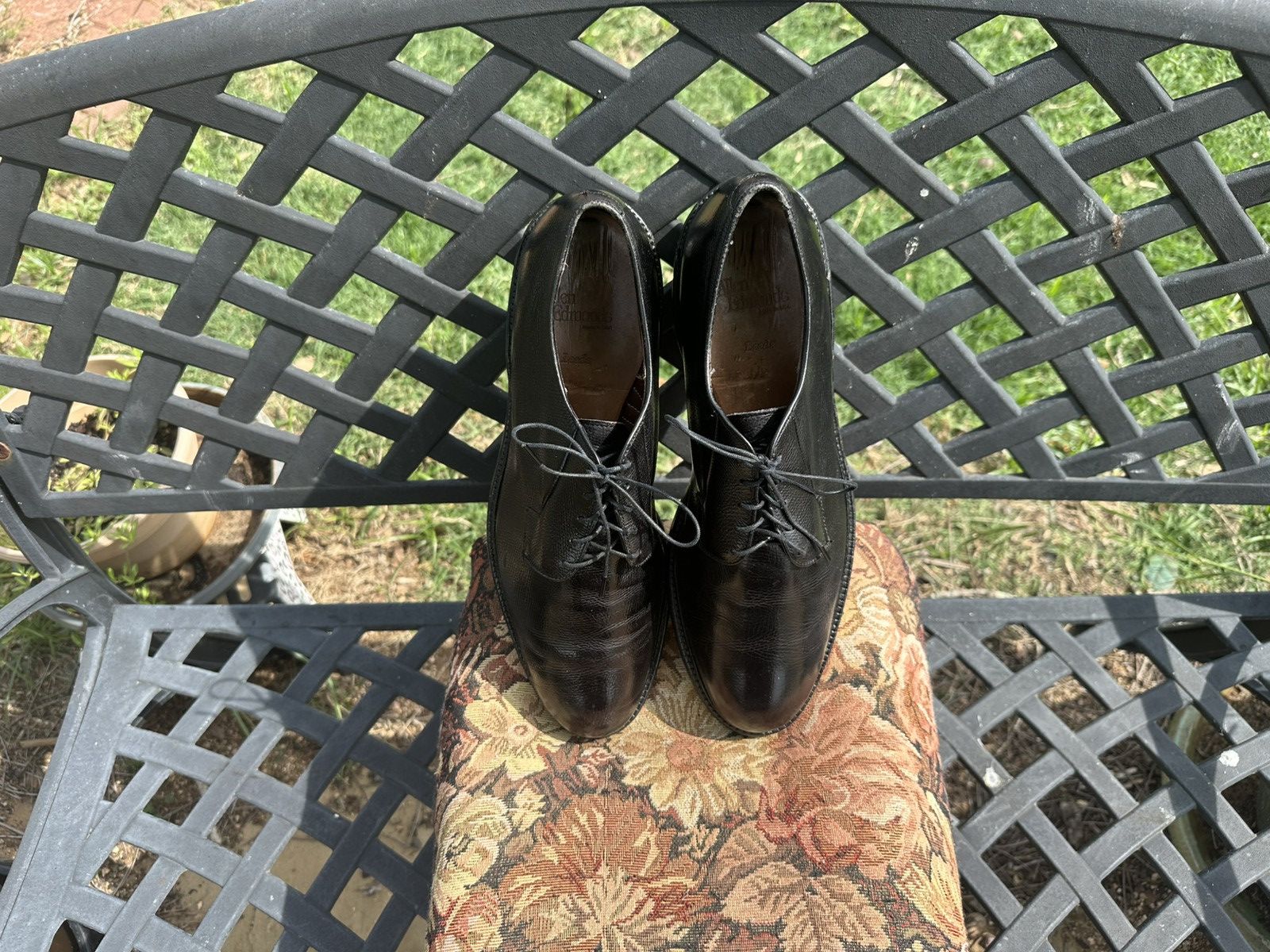 Allen Edmonds Allen Edmonds Leeds Black Leather Oxford Men's Dress Shoes Size US 10.5 / EU 43-44 - 6 Thumbnail