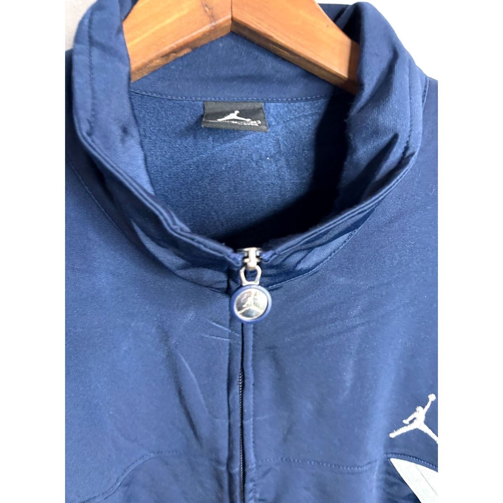 Jordan Brand Jordan Air Jordan Jacket Polyester Full Zip Track Sweater Men XL Blue 90s Retro Sports Basketball Gym Training Jacket Size US XL / EU 56 / 4 - 3 Thumbnail