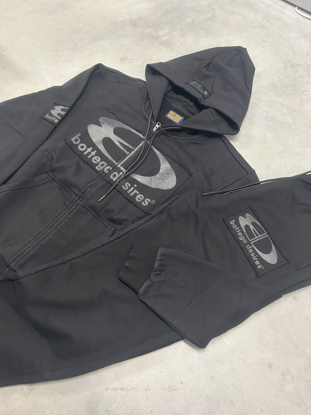 Bottega Desires Bottega Desires Black Tech Suit Hoodie & Sweats 2X-Large New Size US XXL / EU 58 / 5 - 2 Thumbnail